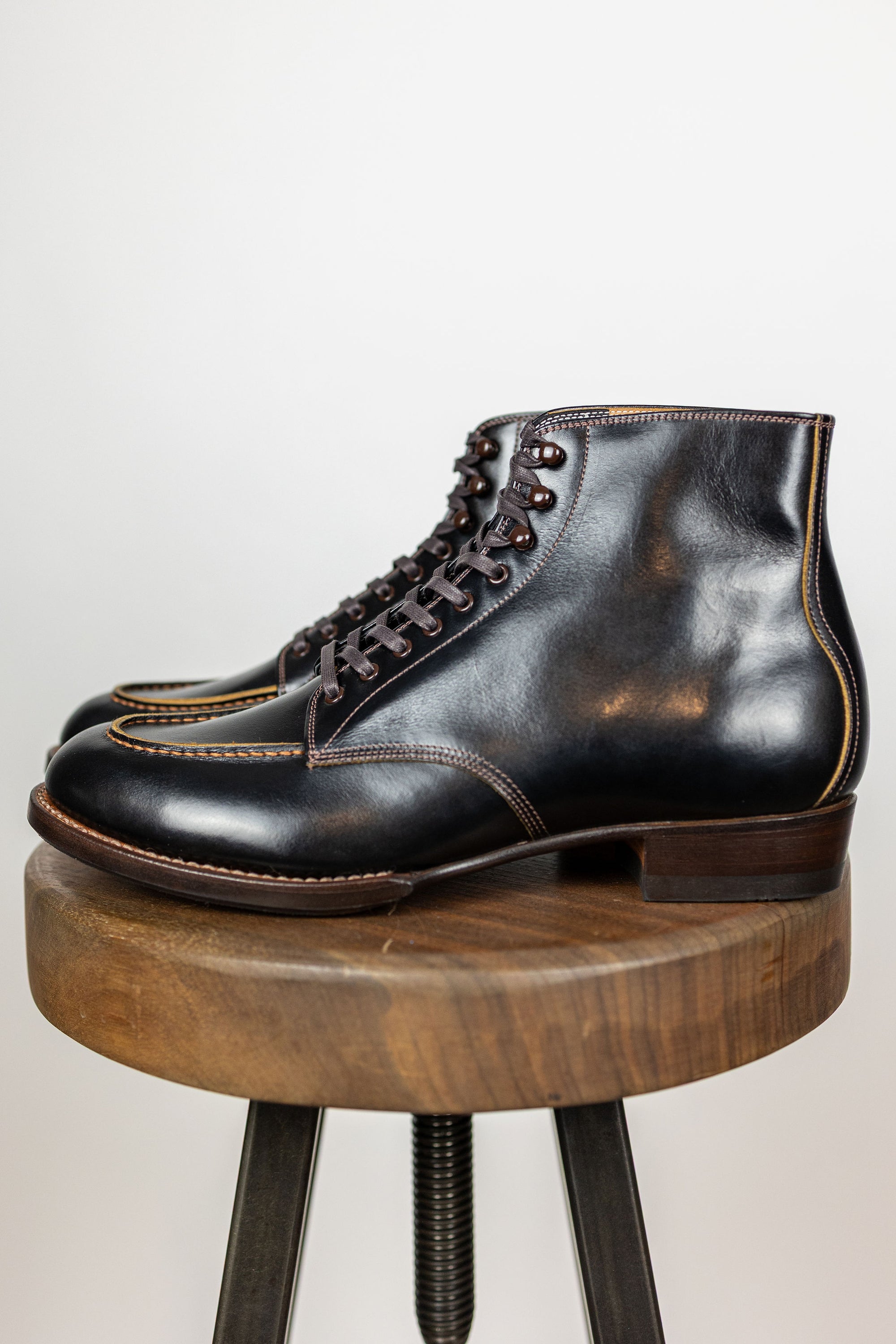 The 2 Monkeys Sportif - Black French Calfskin