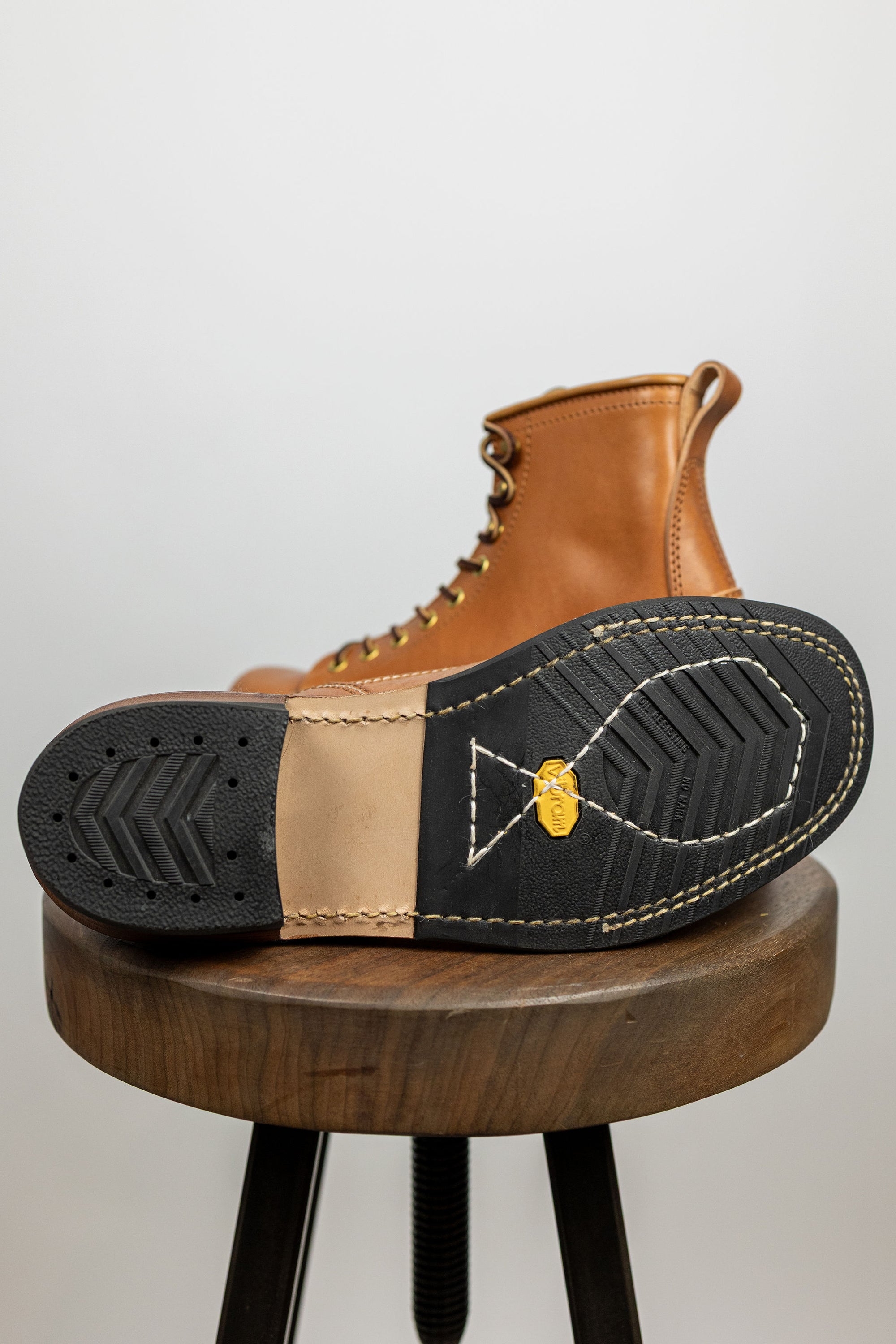 The Flat Head FN-FB-004 Horsehide Logger Boots - Beige