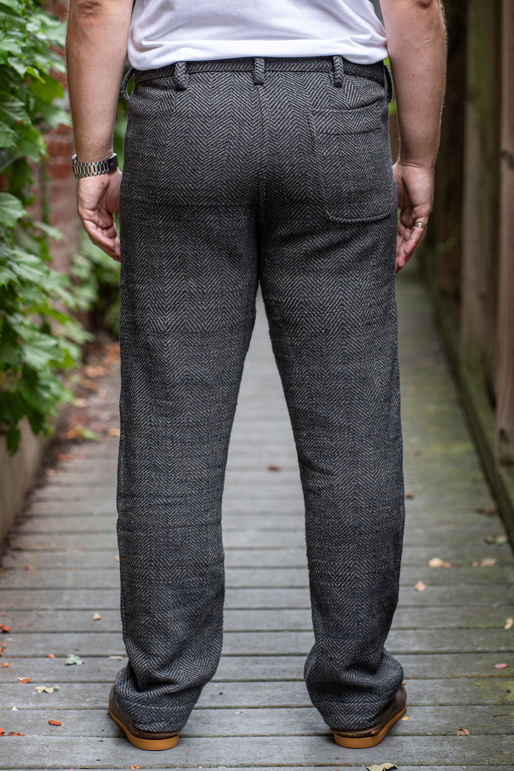 Indi + Ash Isaac Pant - Iron/Charcoal Handspun Herringbone