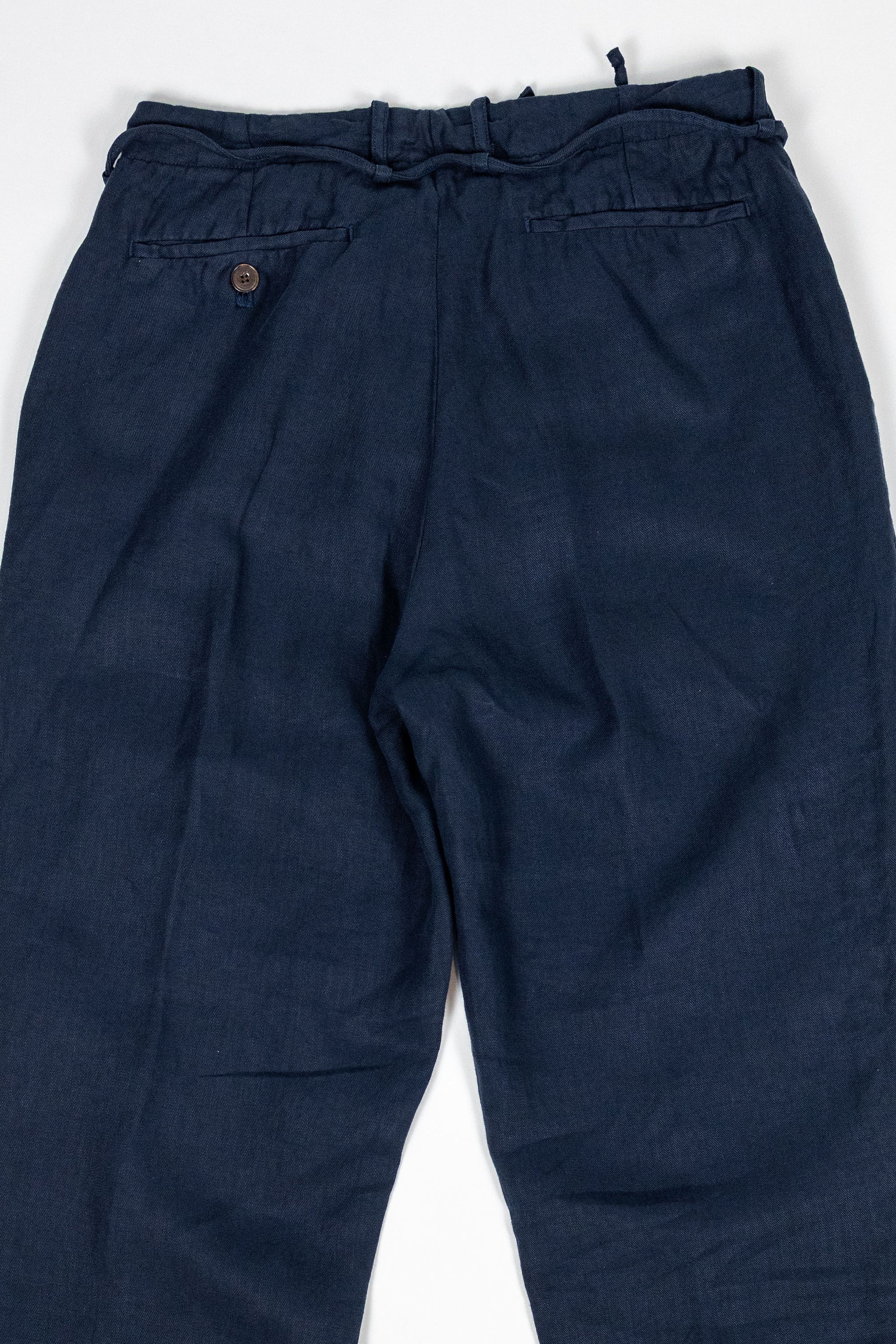 Seuvas Linen Tapered 2-Tuck Pants - Navy