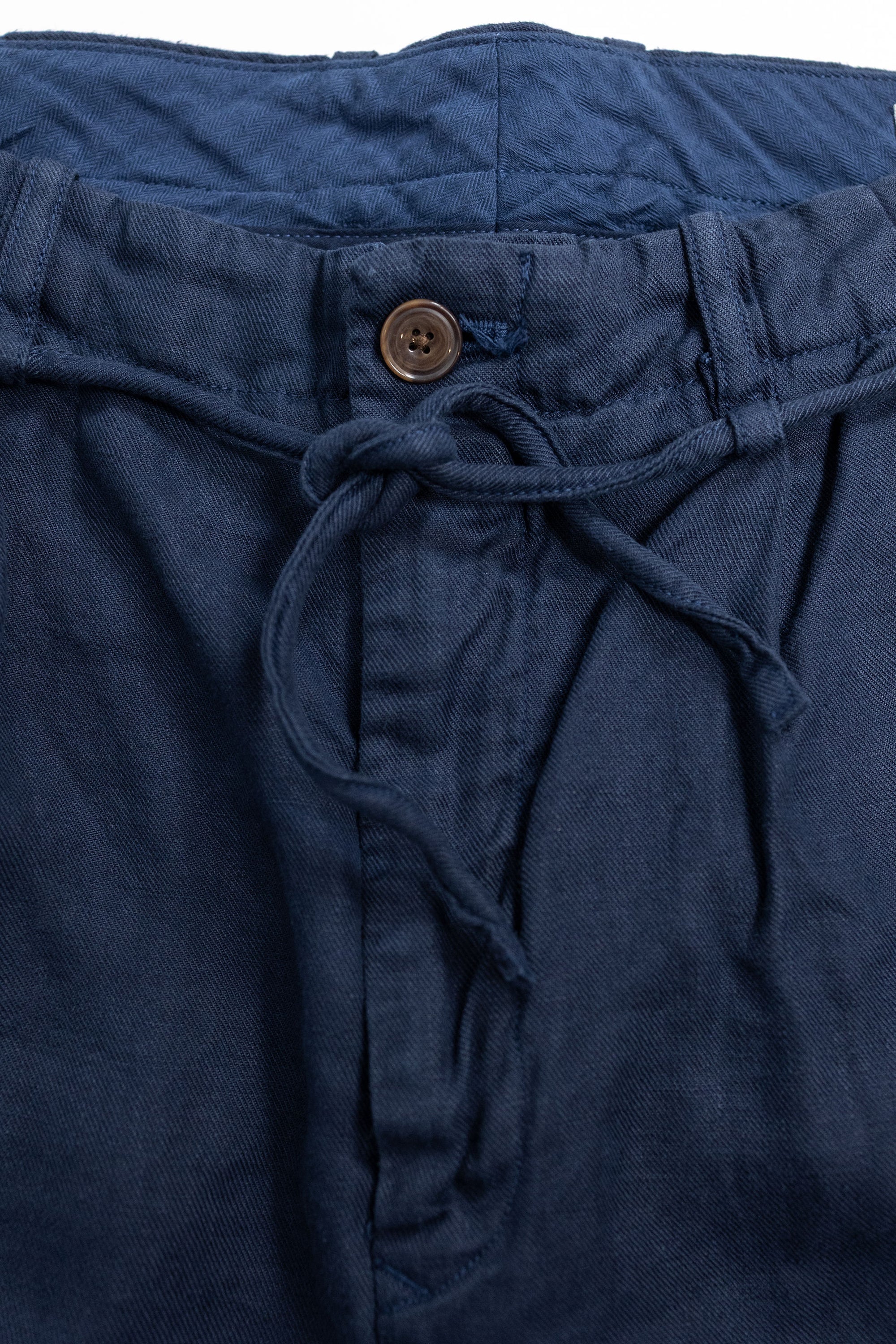 Seuvas Linen Tapered 2-Tuck Pants - Navy