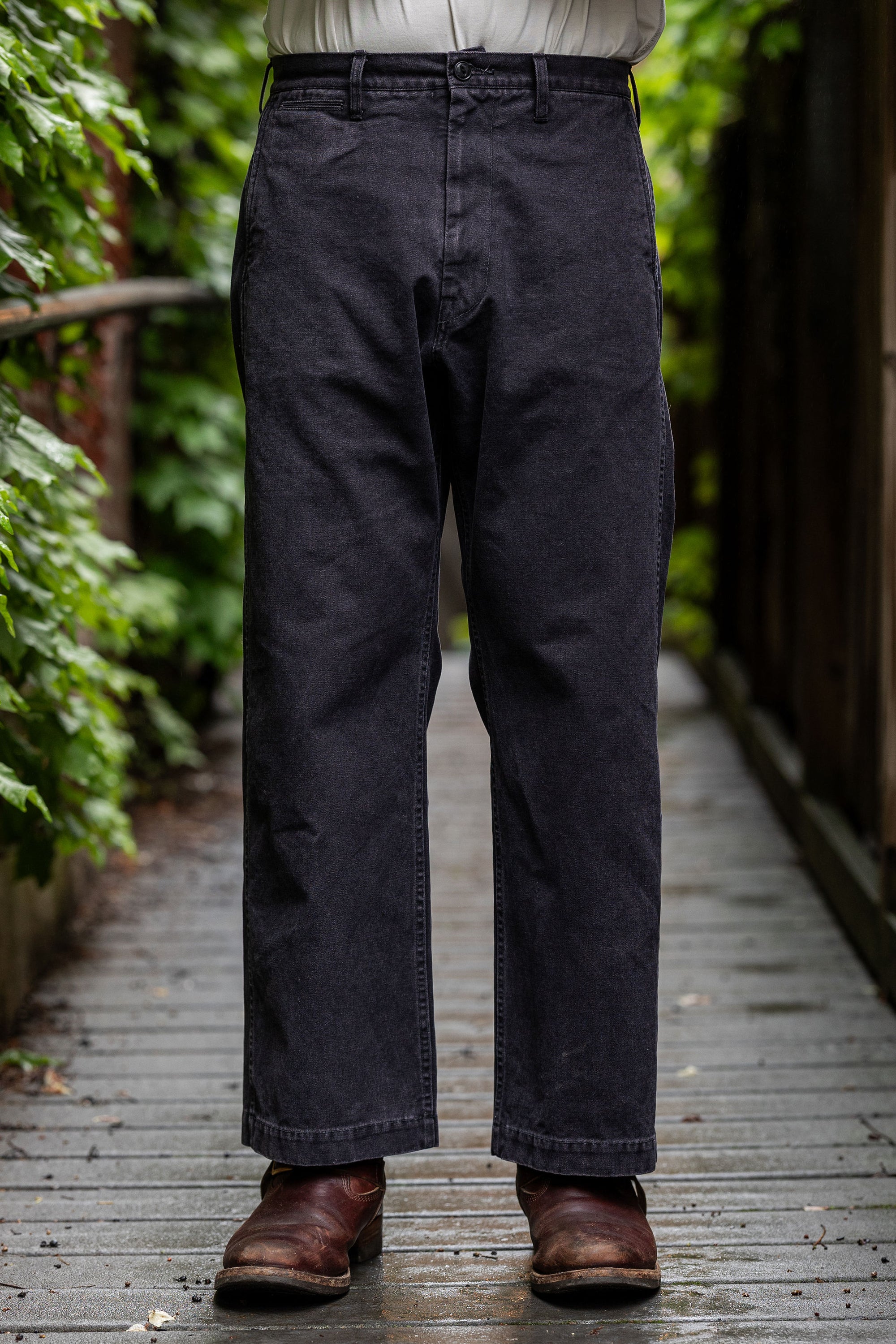 Sugar Cane Cotton Duck Wide Trousers - Aged Model Black