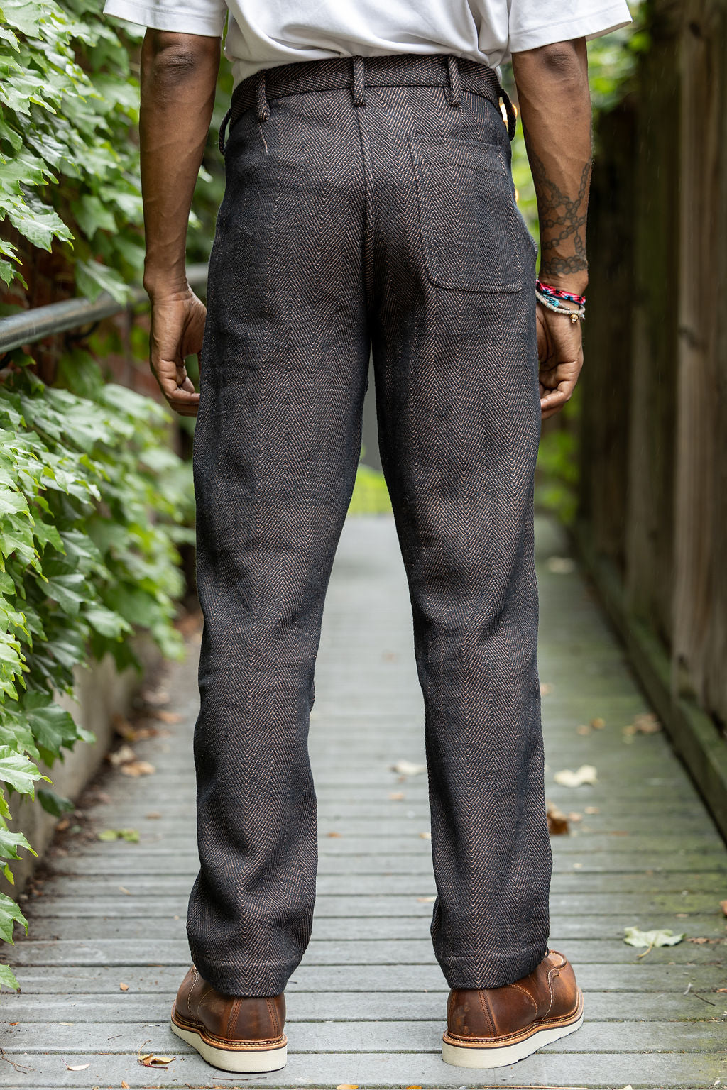 Indi + Ash Isaac Pant - Iron/Cutch Brick Handspun Herringbone