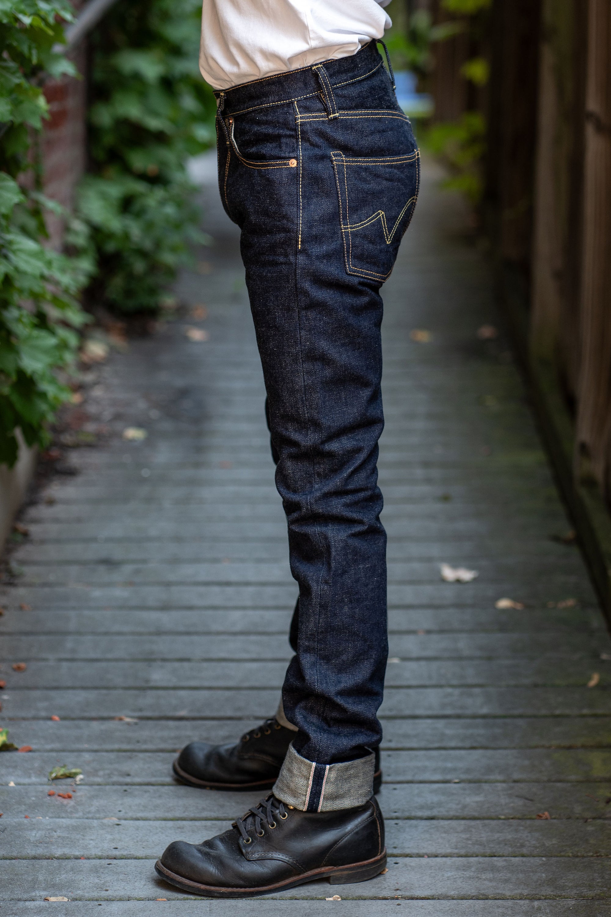 Iron Heart IH-555S-18 18oz Vintage Selvedge Denim Super Slim Cut Jeans - Indigo