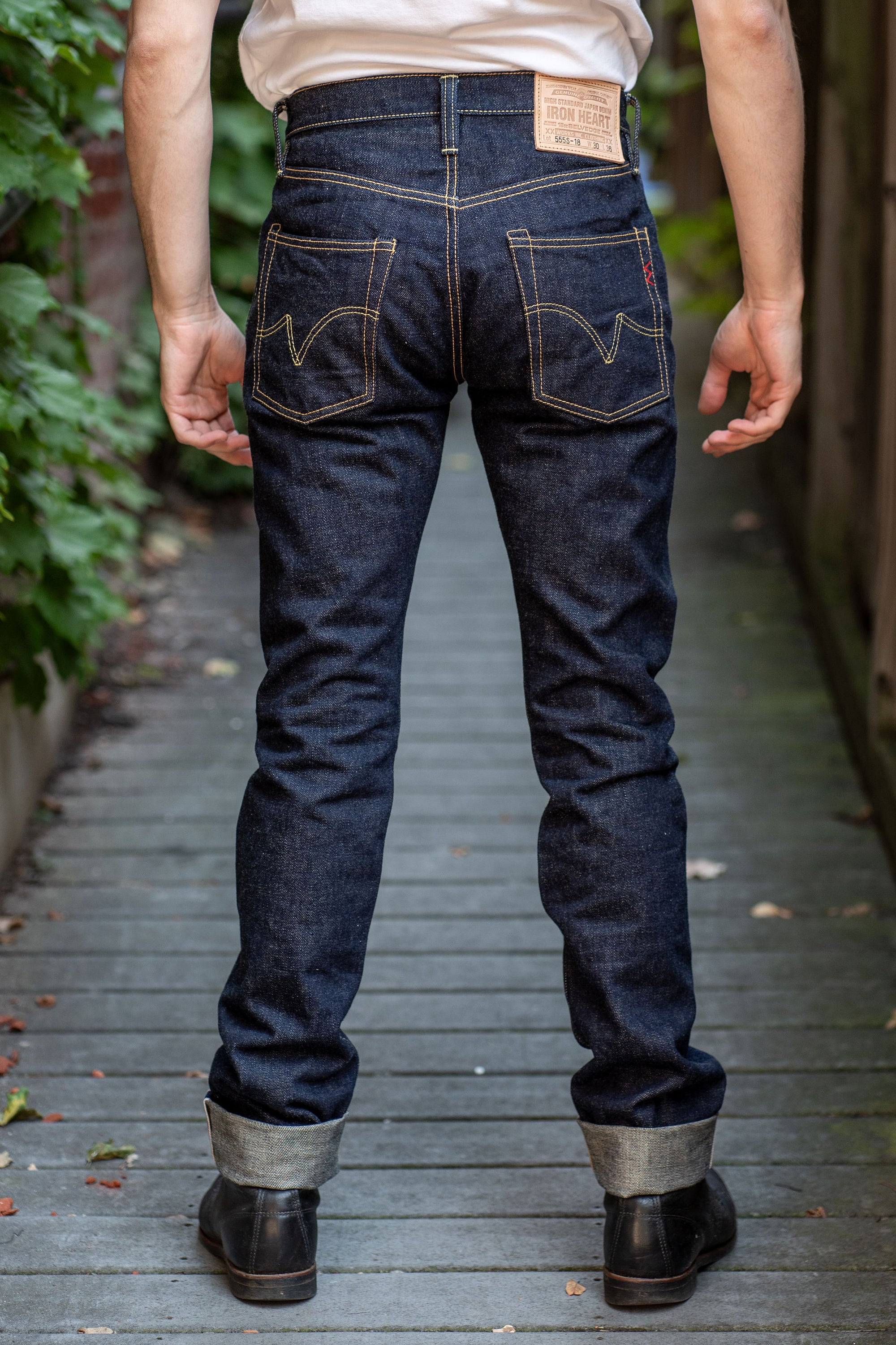 Iron Heart IH-555S-18 18oz Vintage Selvedge Denim Super Slim Cut Jeans - Indigo
