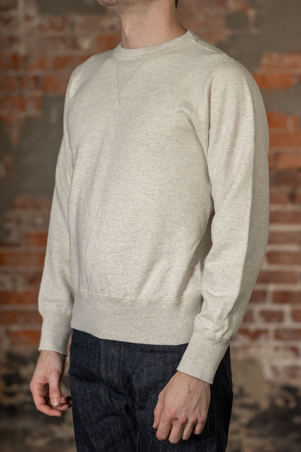 Buzz Rickson's BR65622 Set-in Crew Neck Sweatshirt - Oatmeal