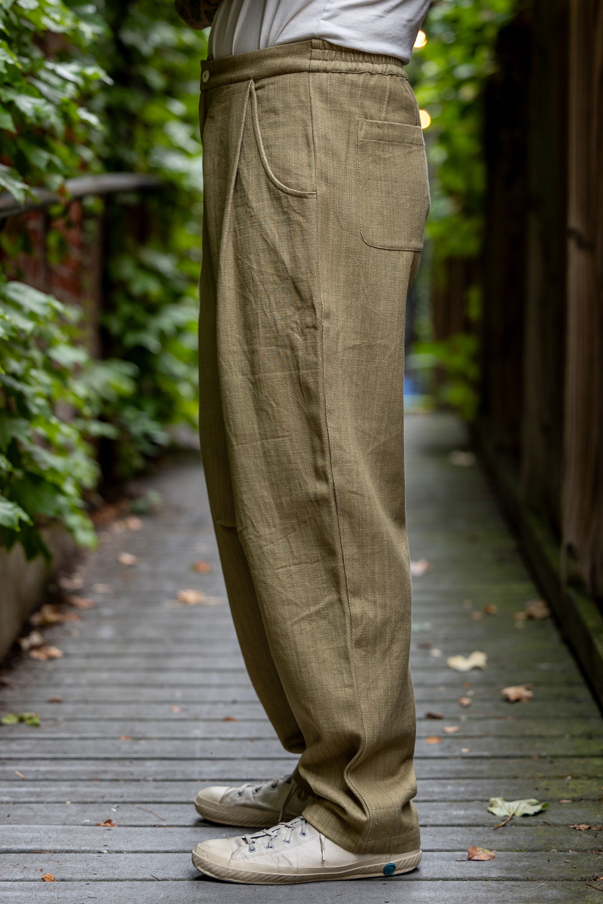 Indi + Ash Nico Pant - Olive Drab Handwoven Denim