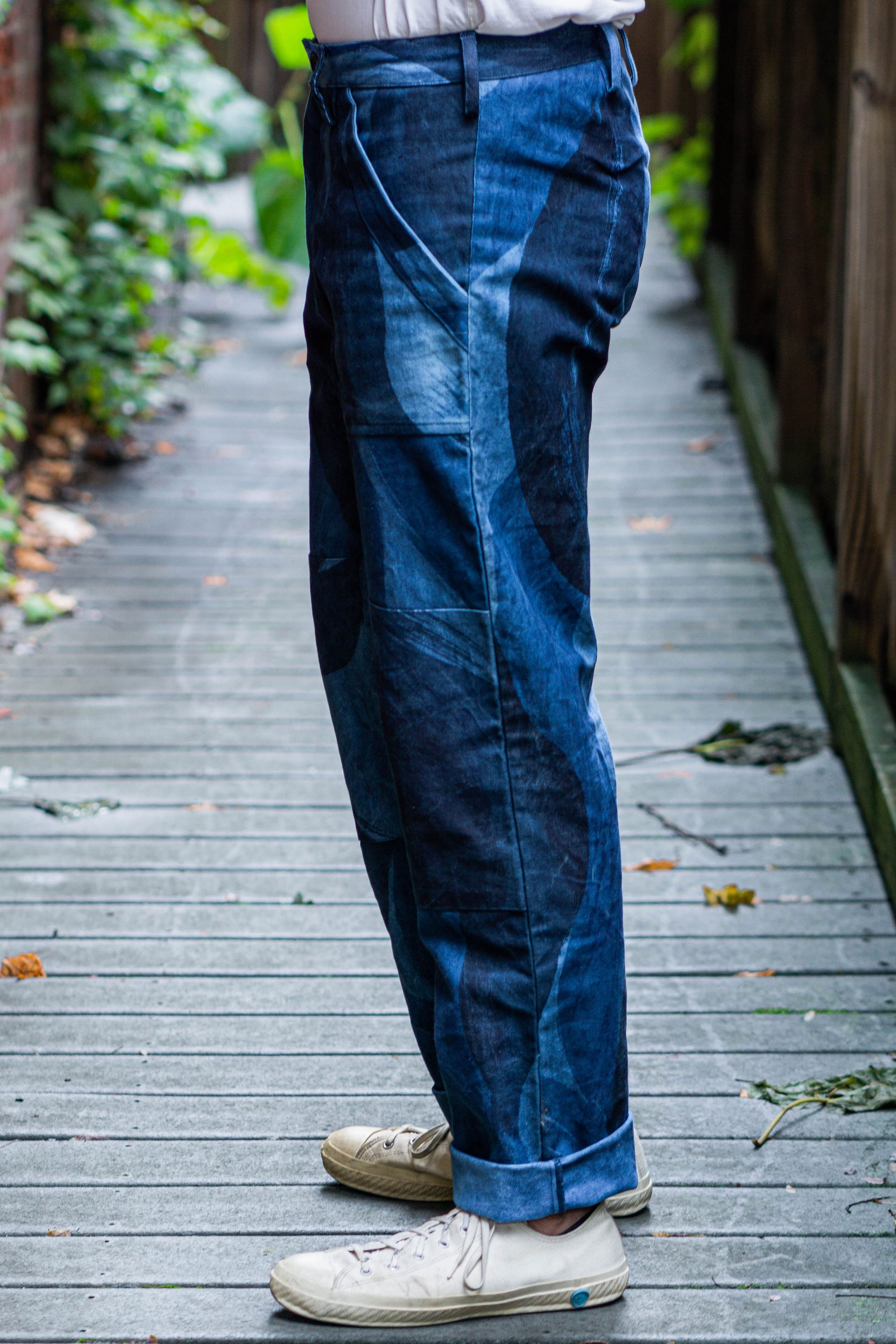 Indi + Ash Isaac Pant - Plant Indigo Paintbrush Camo