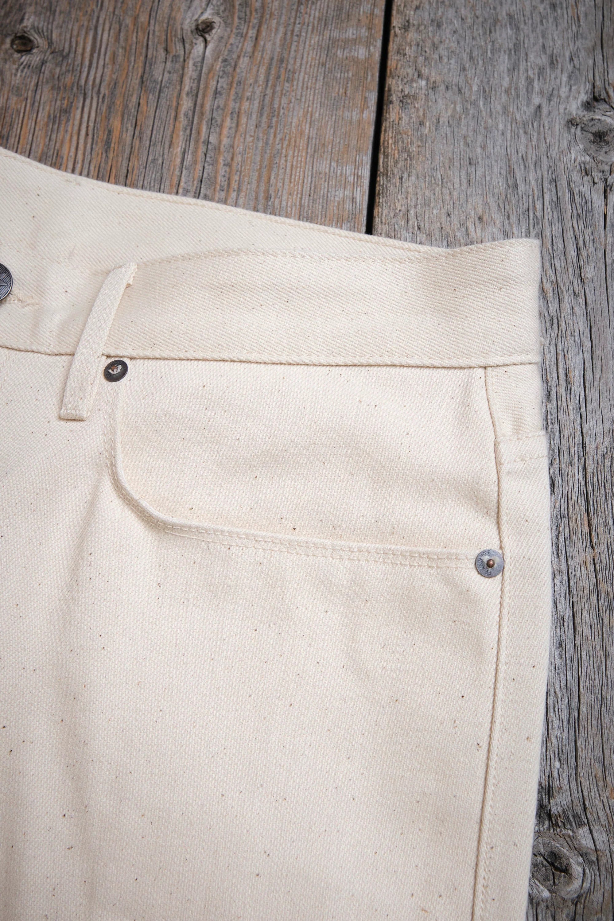 Freenote Cloth Portola - 14oz Ecru Denim