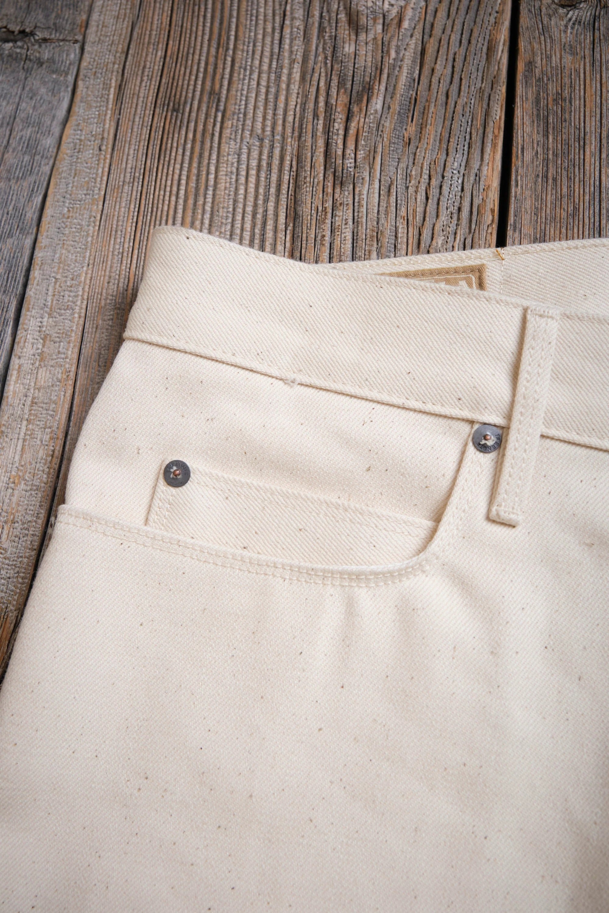 Freenote Cloth Portola - 14oz Ecru Denim