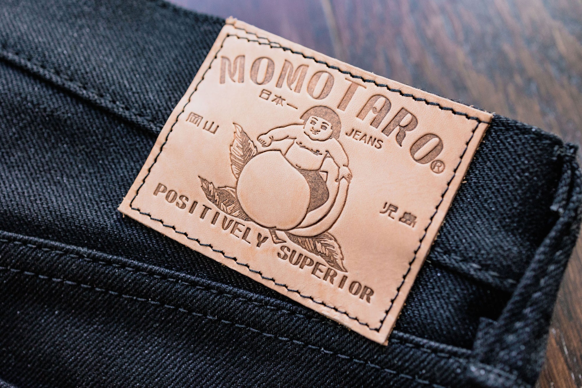 Momotaro 0306-B Tight Tapered 15.7oz Zimbabwe - Black