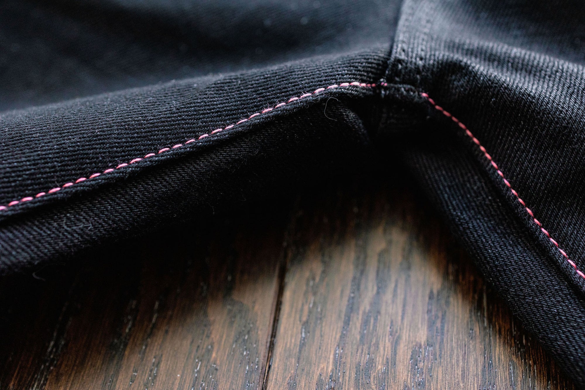 Momotaro 0306-B Tight Tapered 15.7oz Zimbabwe - Black