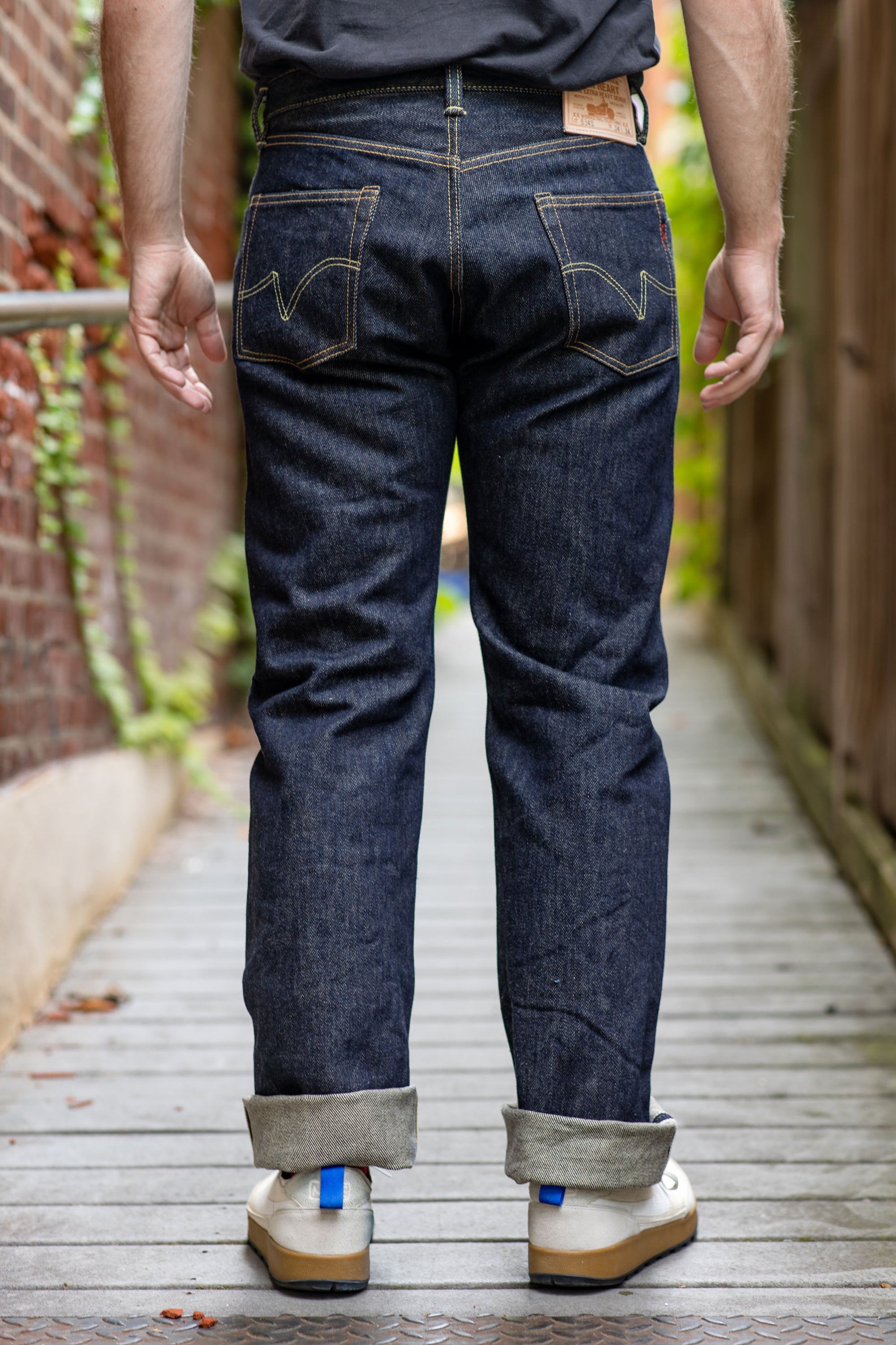 Iron Heart IH-634S Indigo 21 oz. Selvedge Denim - Straight Cut