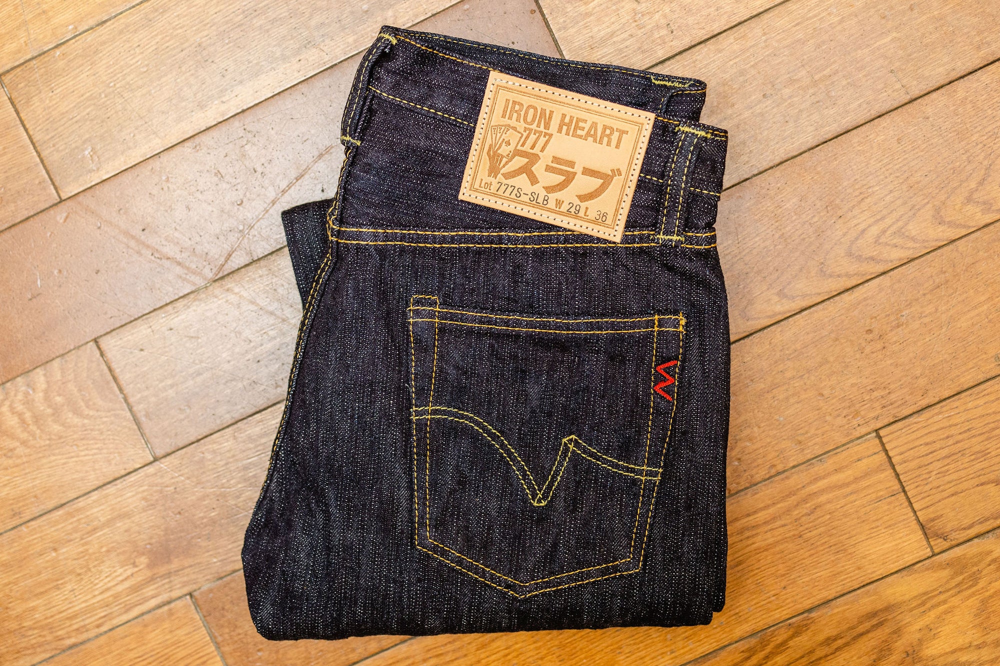 Iron Heart Denim IH-777-SLB 16oz Slubby Selvedge Denim Slim Tapered Cut Jeans - Indigo