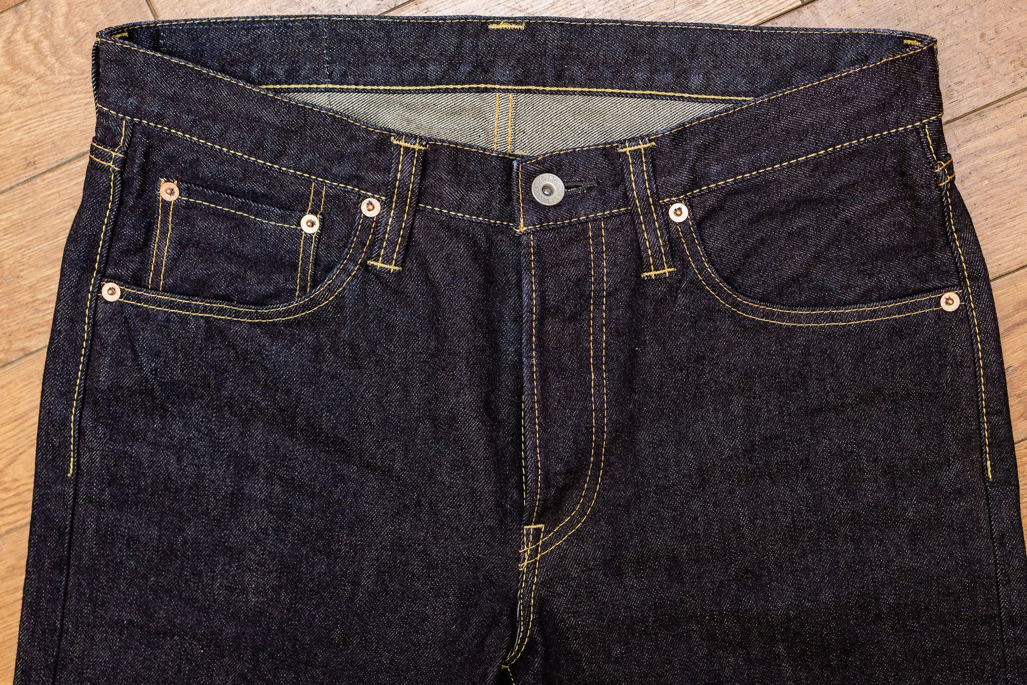 Iron Heart IH-666S-142 14oz Selvedge Denim Slim Straight Cut Jeans - Indigo