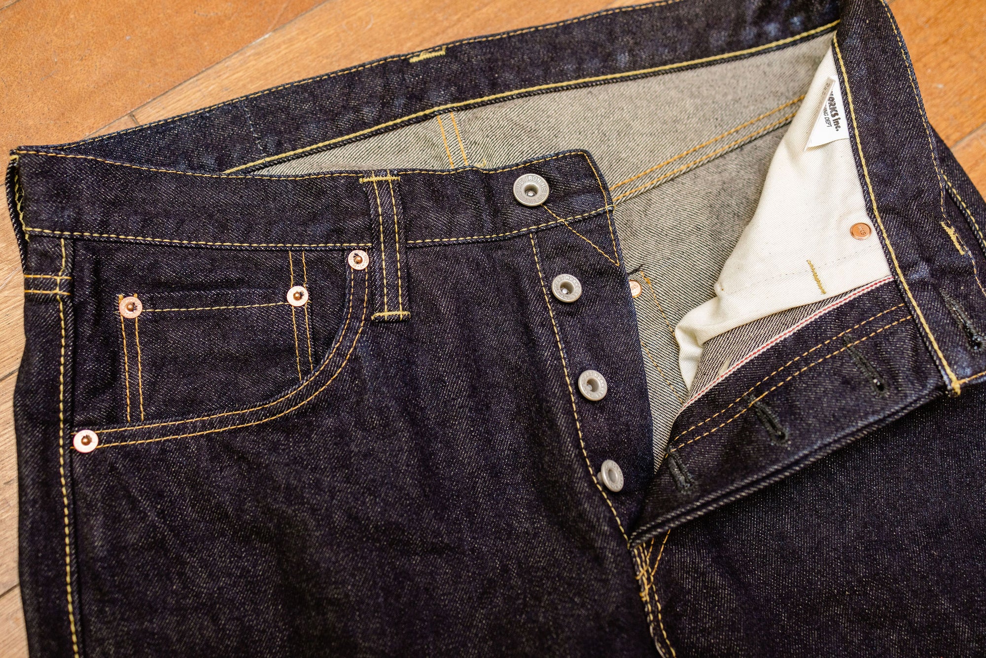 Iron Heart IH-666S-142 14oz Selvedge Denim Slim Straight Cut Jeans - Indigo
