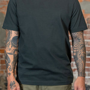 Front view of the Merz b. Schwanen 2M15 Vintage Machine Refined Classic Fit T-Shirt in Forest