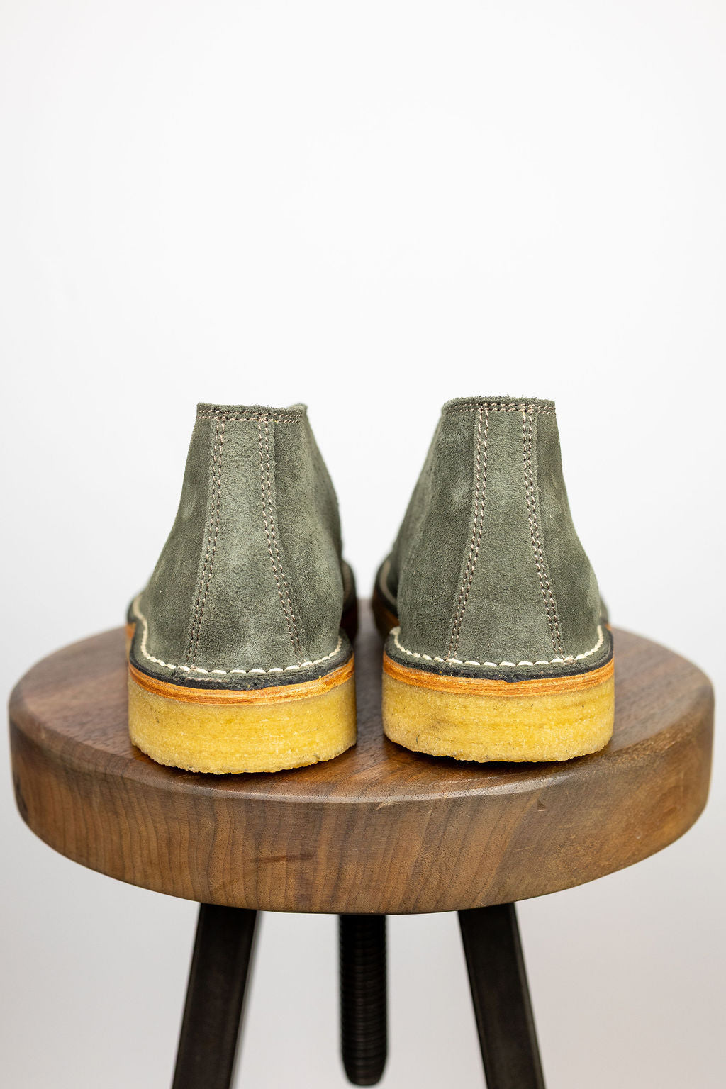 John Lofgren Military Desert Boot - Japanese Suede Olive