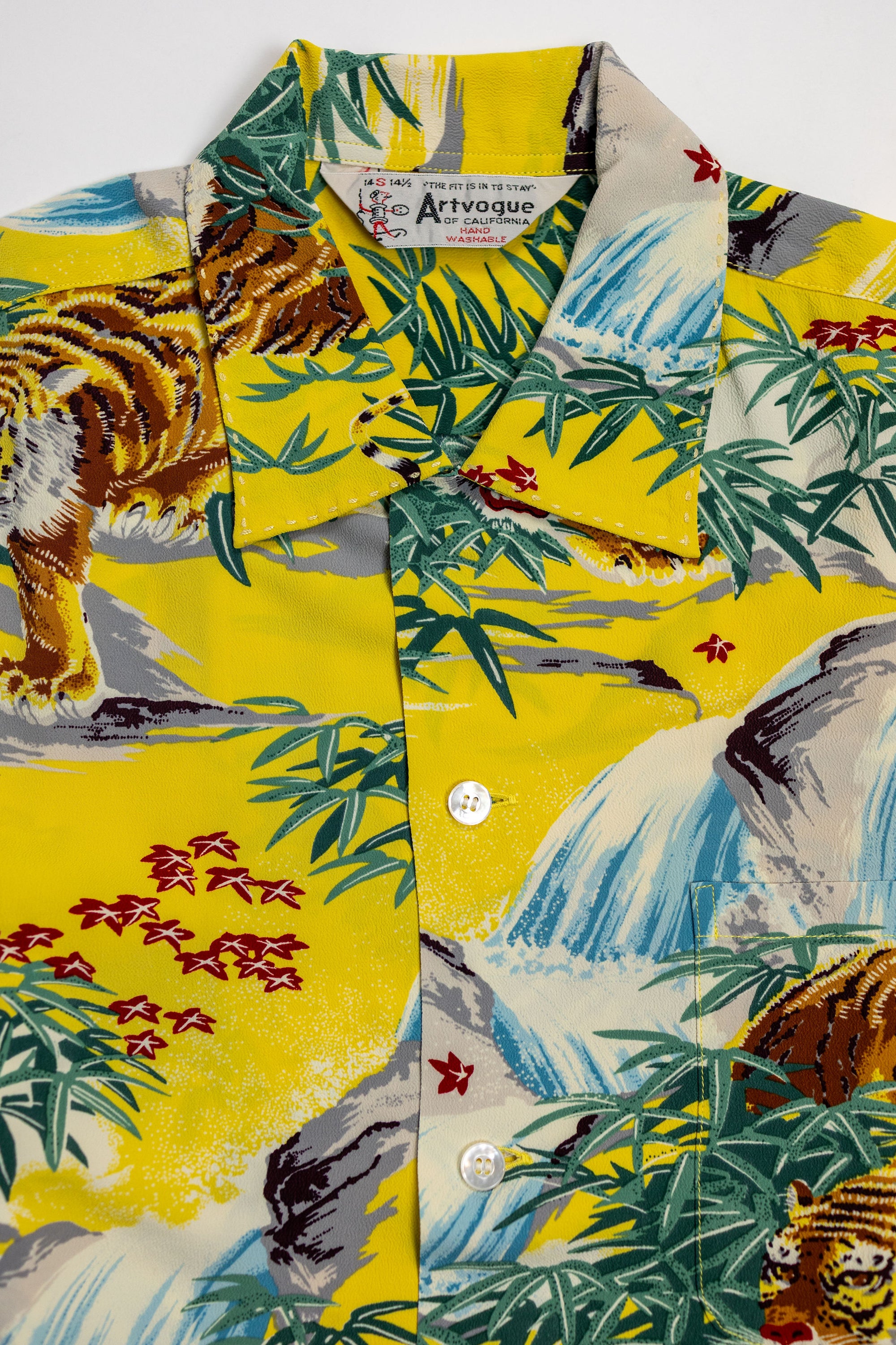 Sun Surf Special Edition "Sasa Tora" - Yellow
