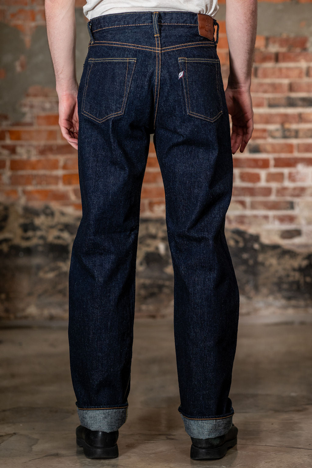 Pure Blue Japan XX-002 Piped Straight - Indigo. on model back profile