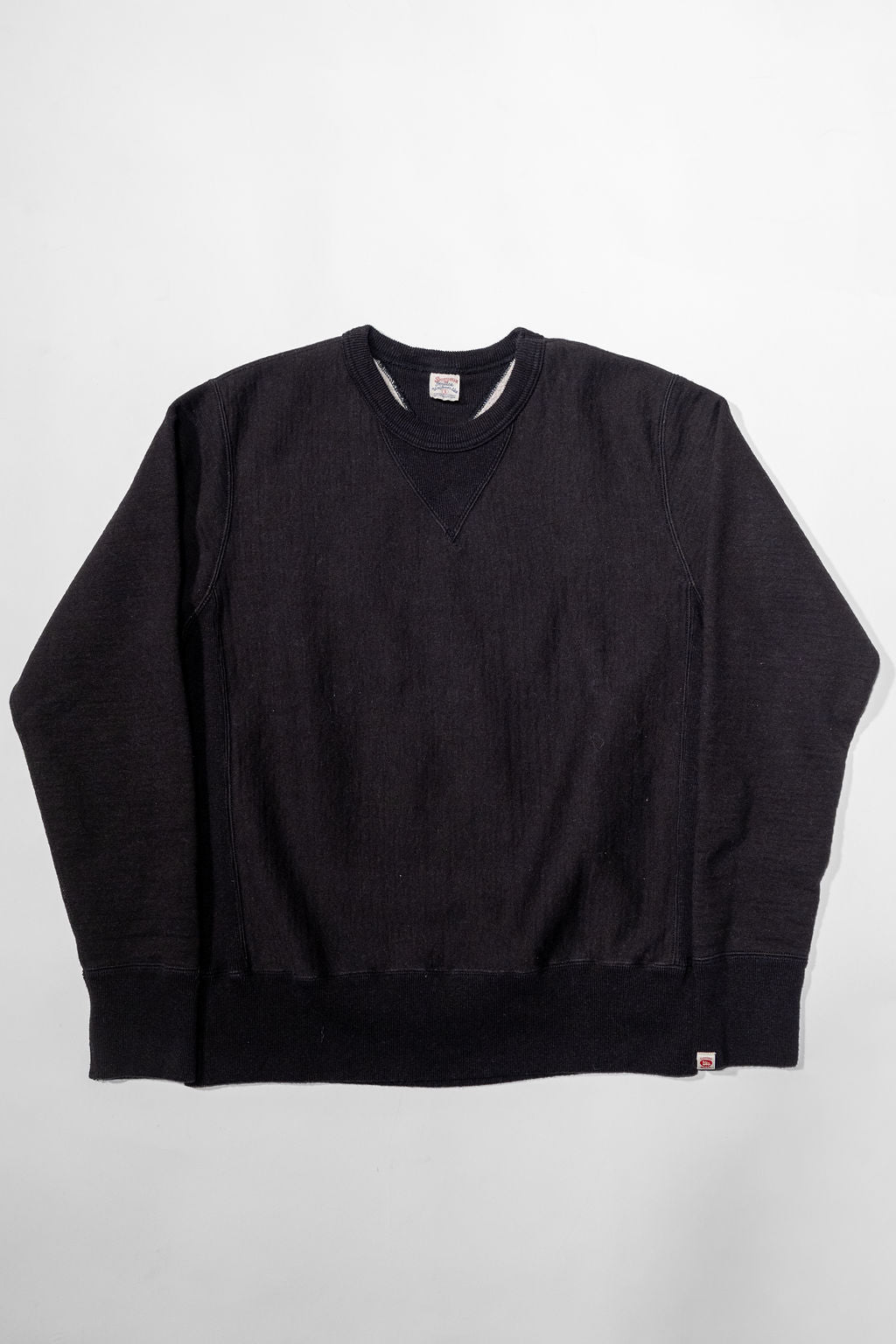 UES New Purcara Sweatshirt - Black