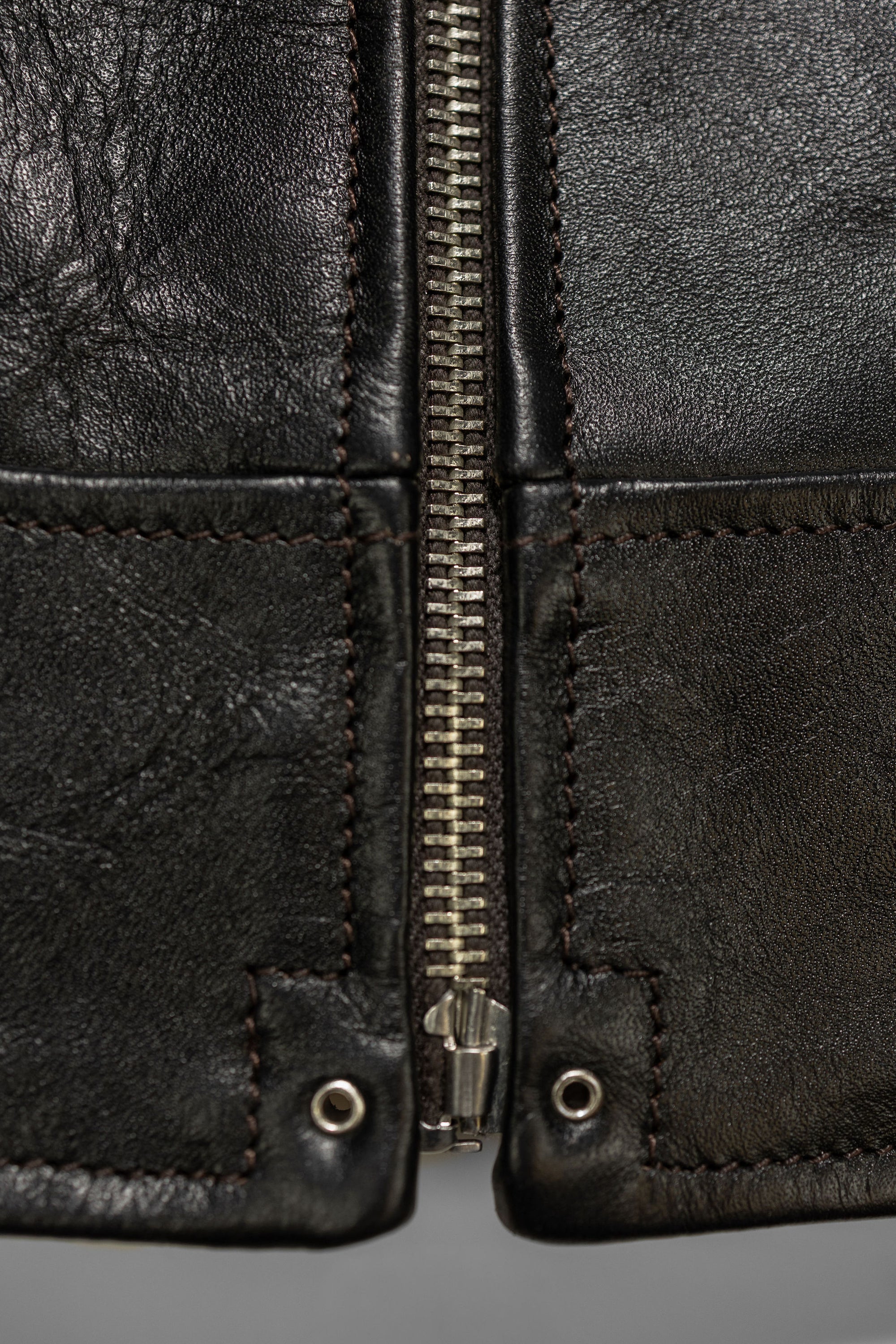Double Helix Hugging The Curve - Black Teacore Horsehide