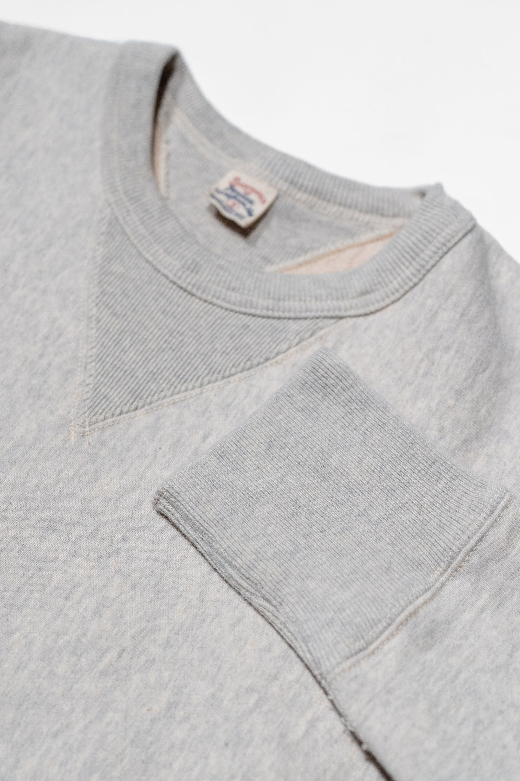 UES New Purcara Sweatshirt - Oatmeal