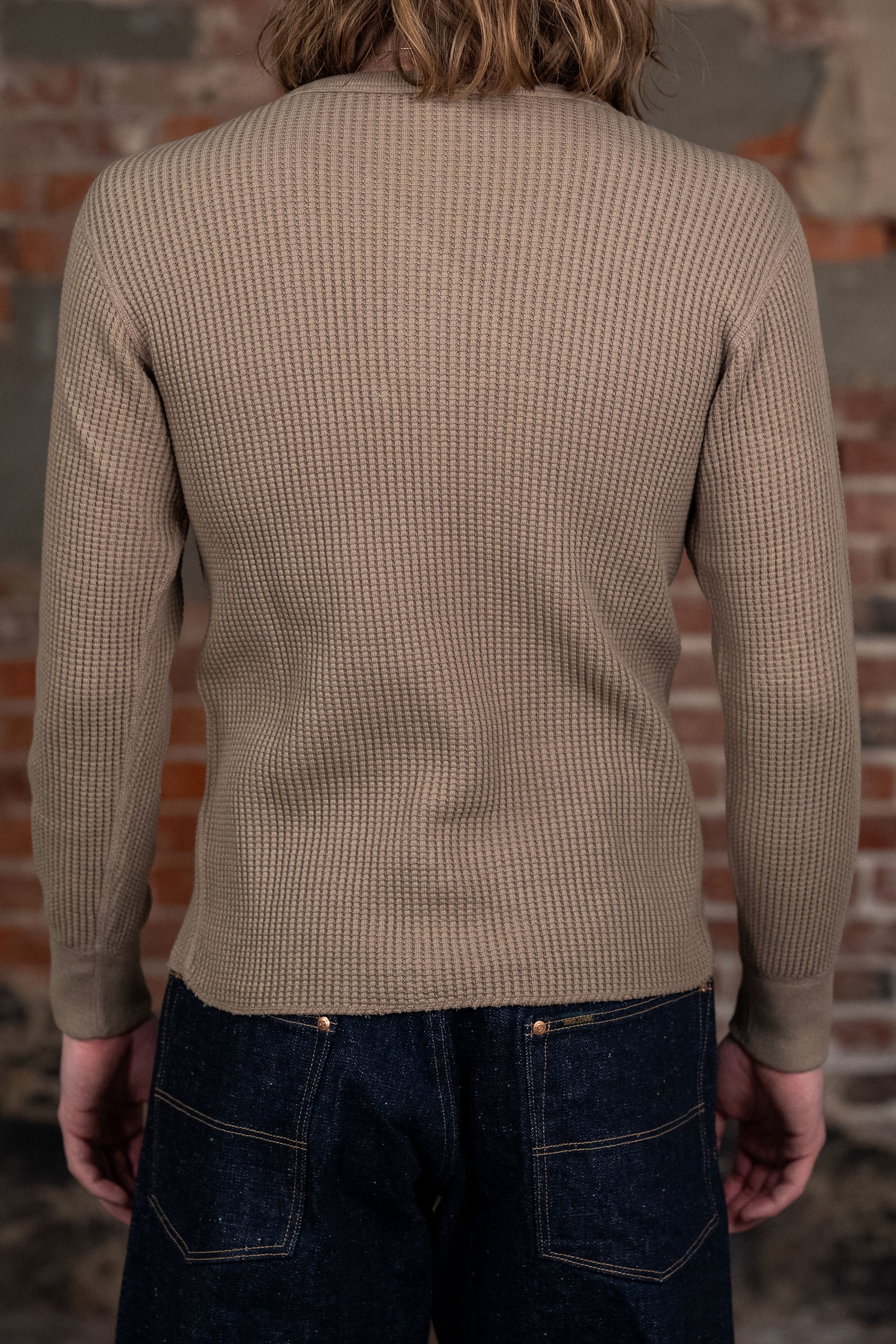 UES Big Waffle Henley - Beige