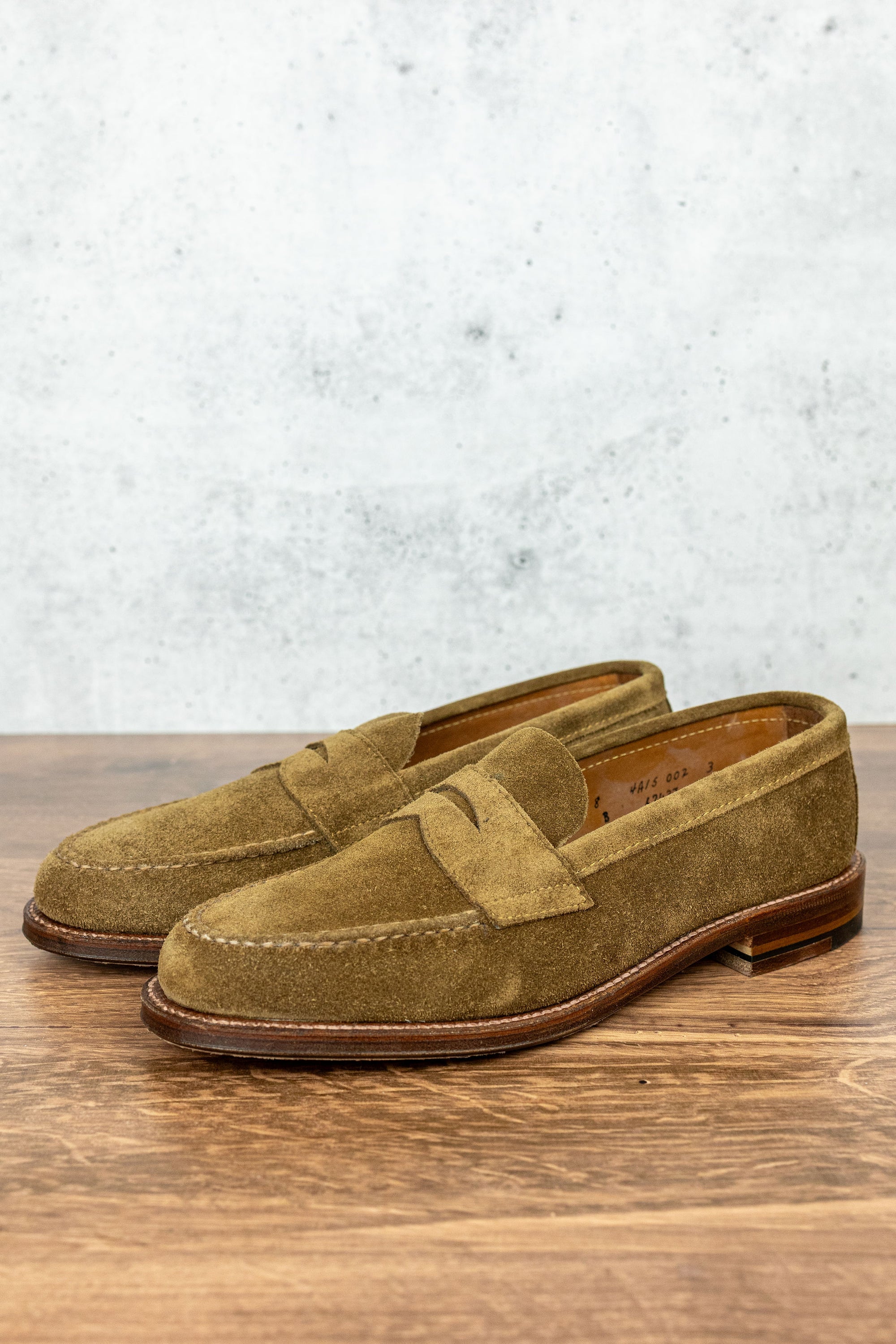 Alden 6243F Unlined Leisure Handsewn Penny Loafer LHS - Snuff Suede