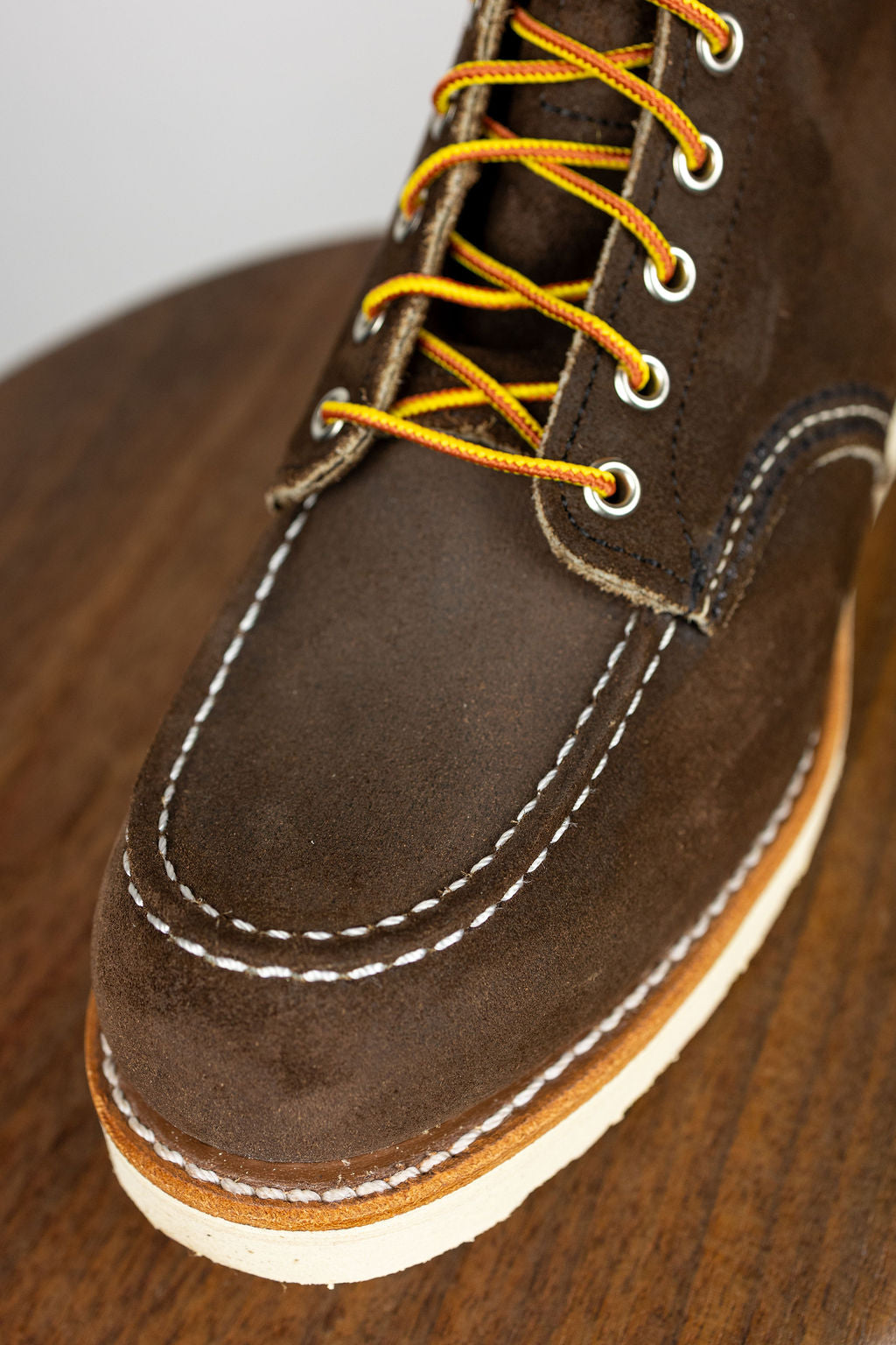 Red Wing Heritage Classic Moc 8836 - Chocolate Muleskinner Leather