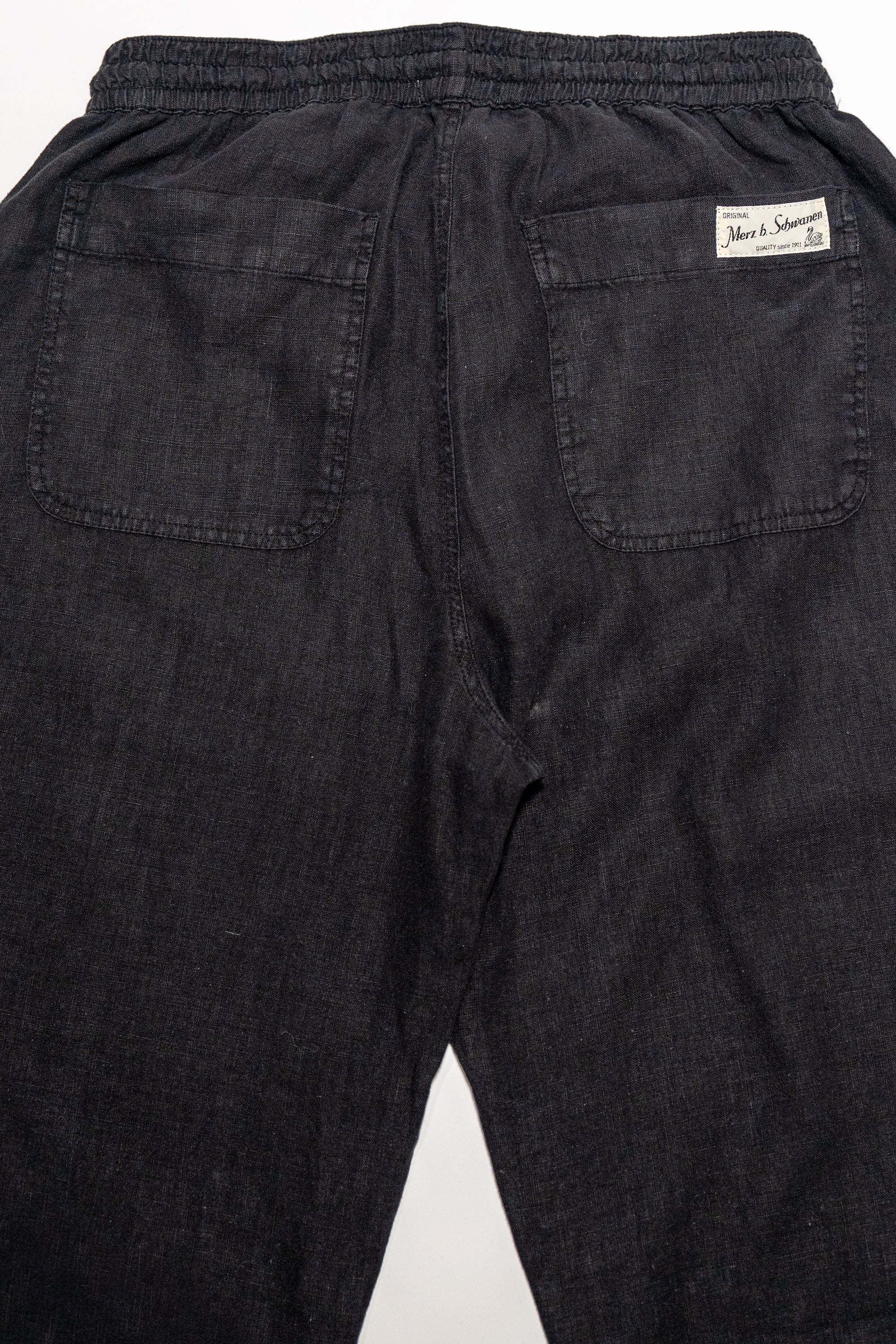 Merz b. Schwanen PANTS05LI Linen Workers Drawstring Pants  - Deep Black