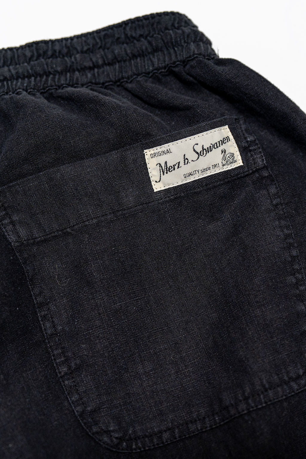 Merz b. Schwanen PANTS05LI Linen Workers Drawstring Pants  - Deep Black