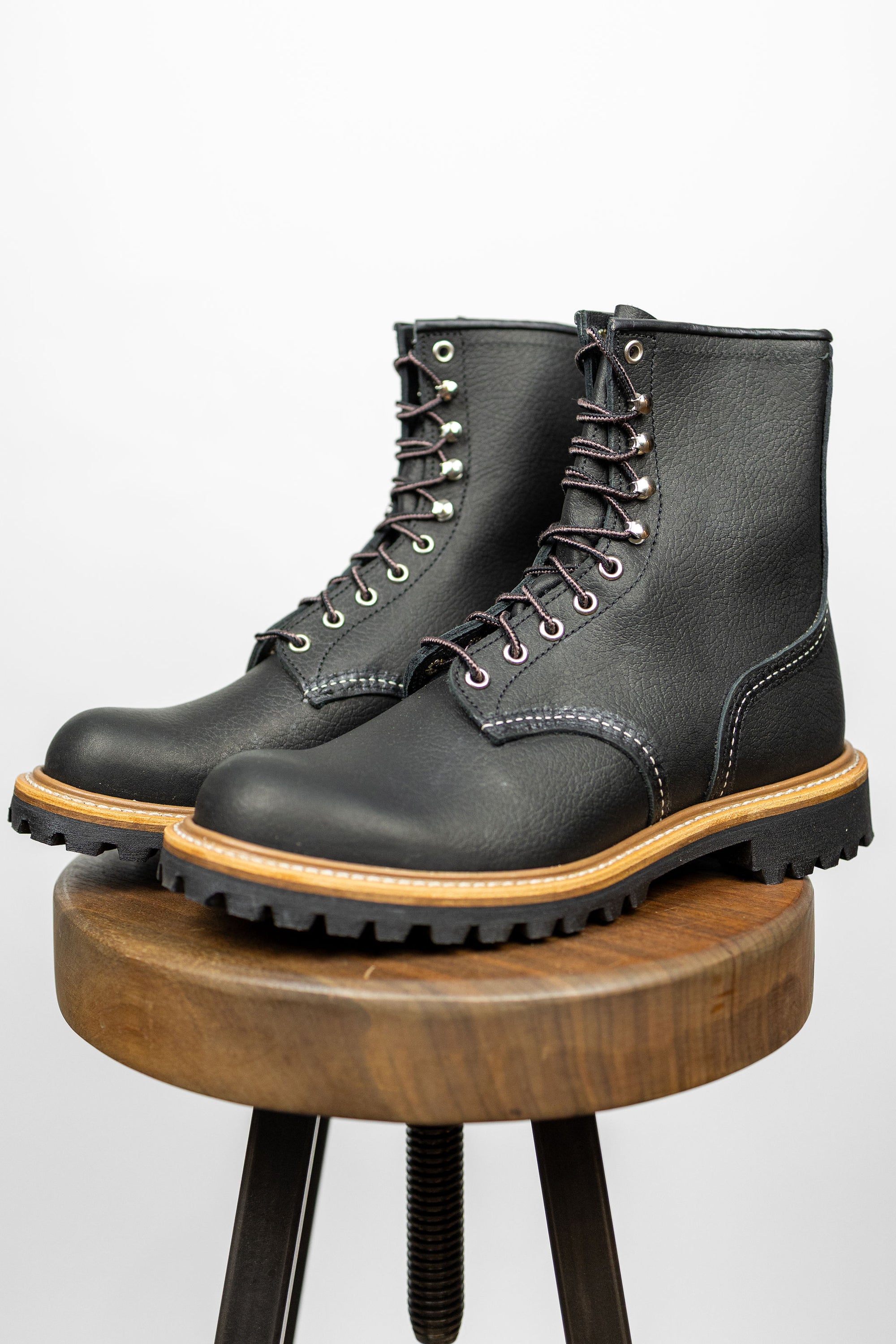 Red Wing Heritage 8-Inch Logger 4501 - Black Oil Slick
