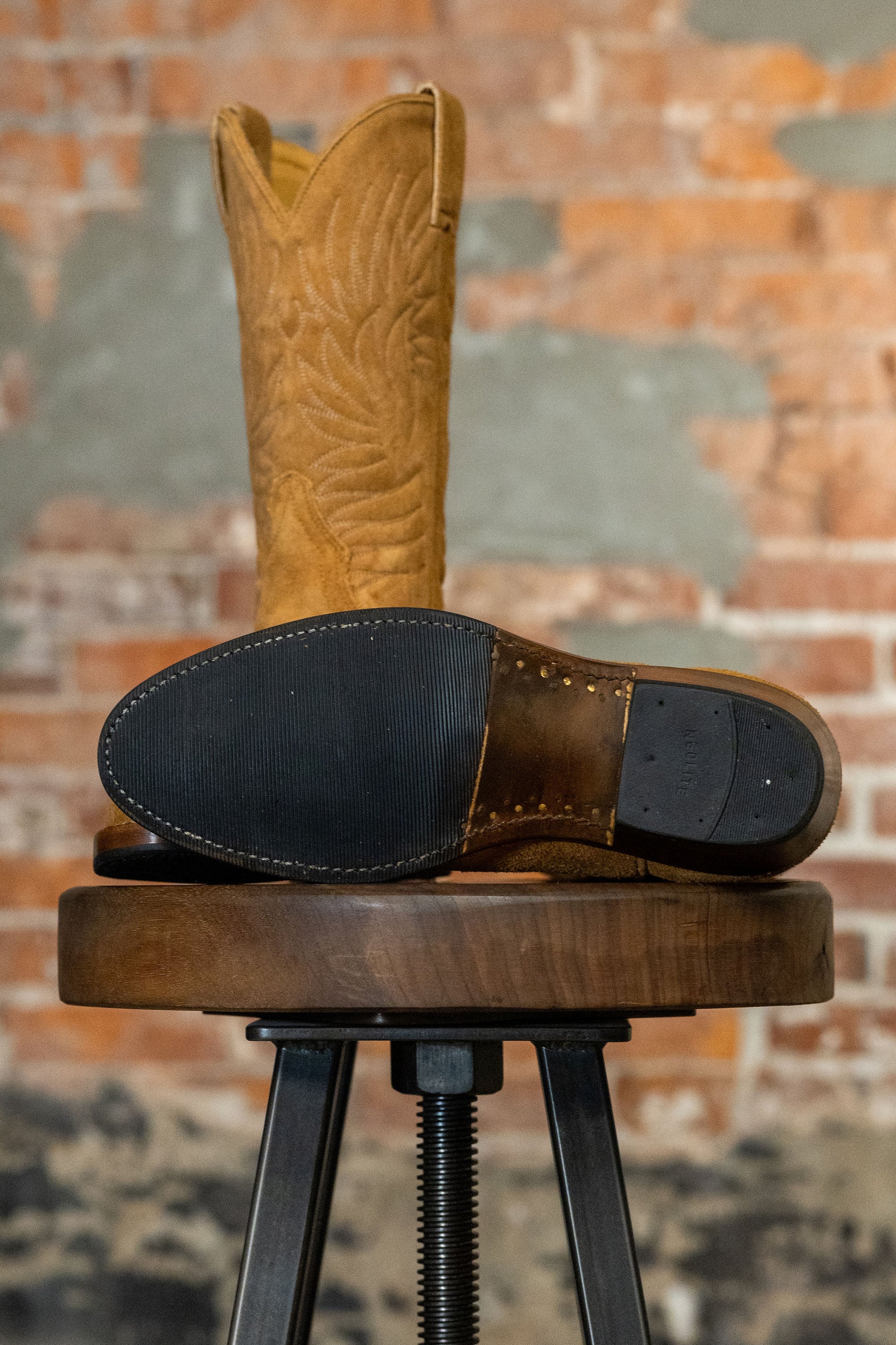 Unmarked Durango Boots V2 - Golden Brown