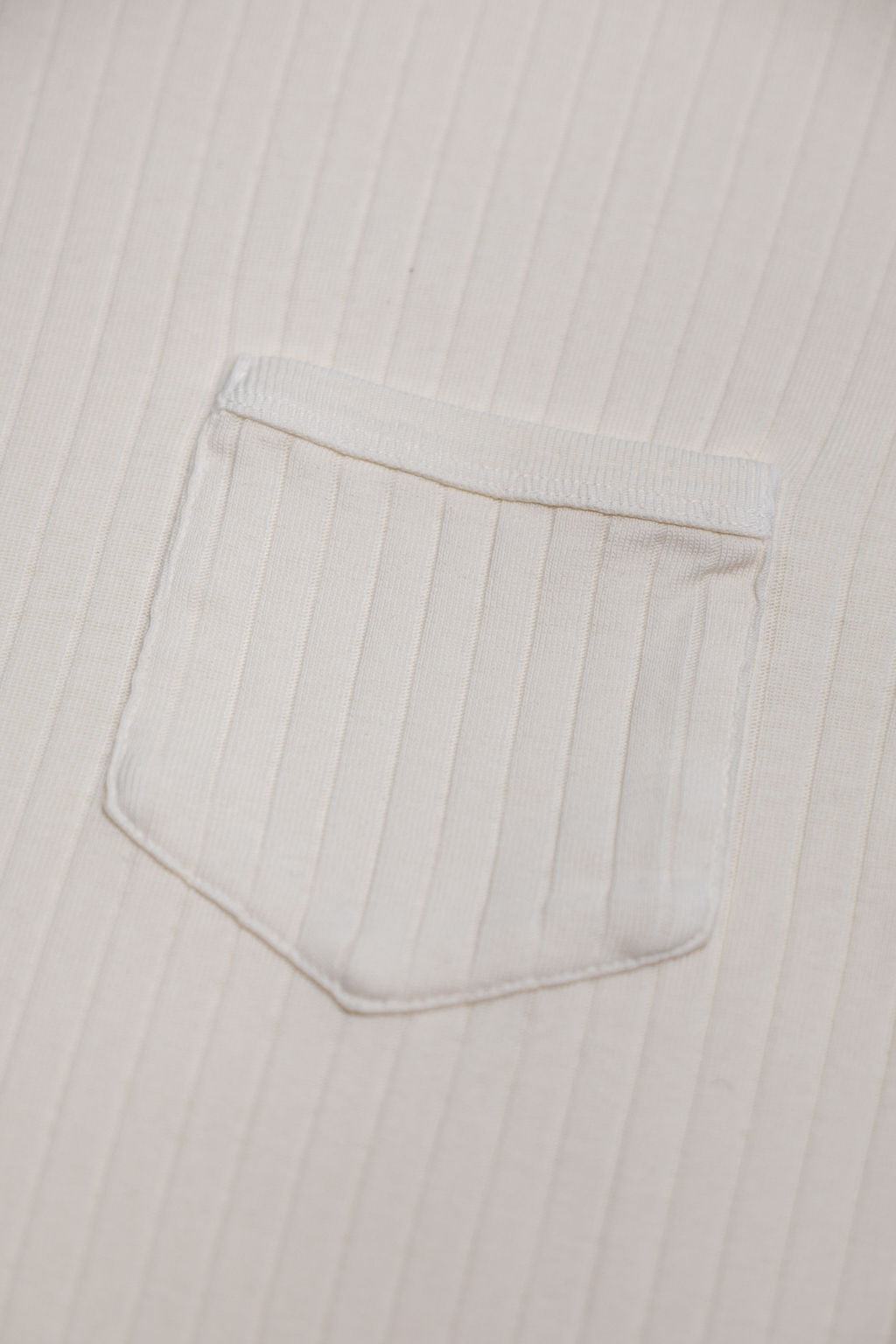 Knickerbocker Rib Pocket T-shirt - Milk
