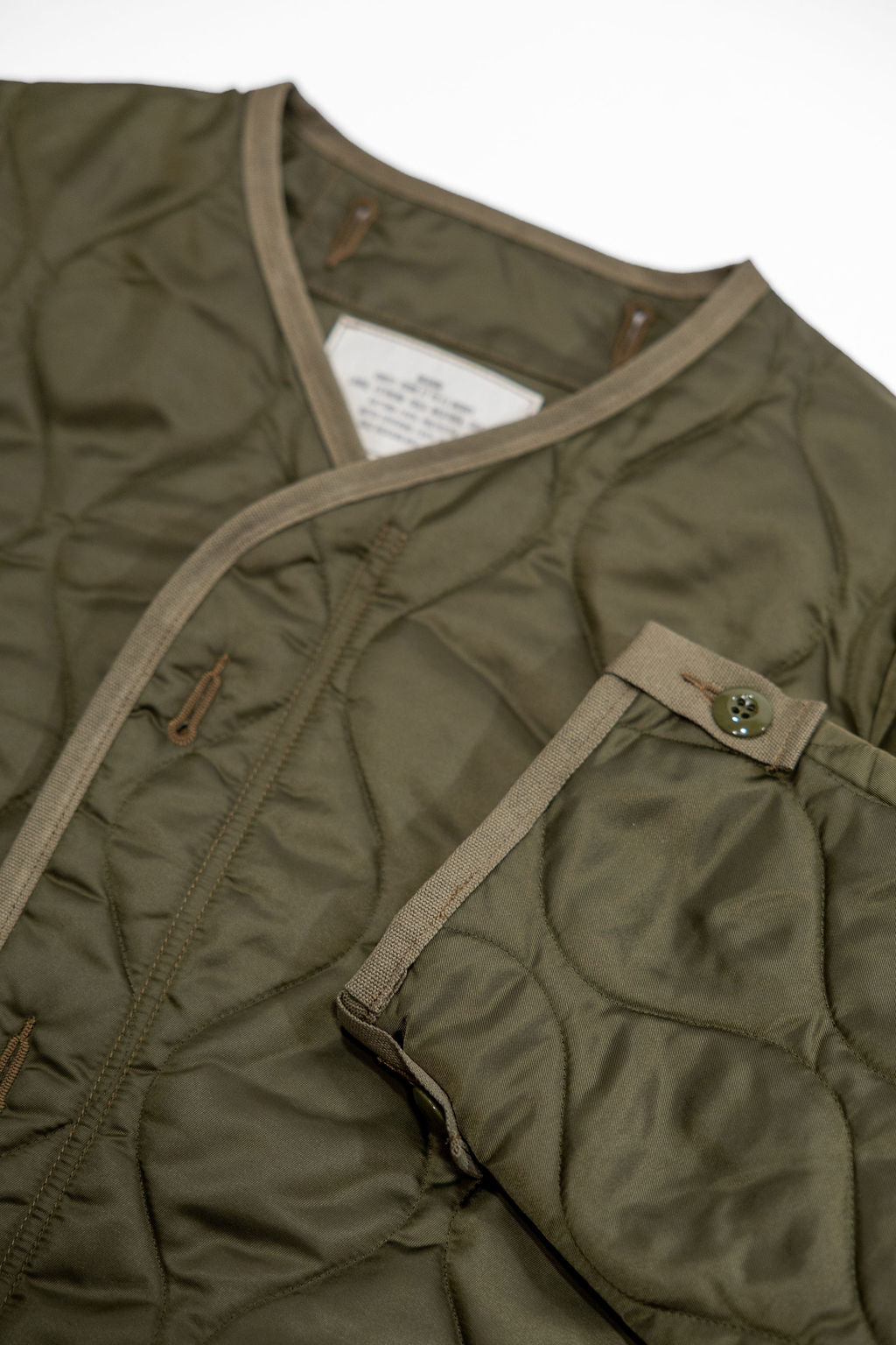 Buzz Rickson's BR15945 Type M-65 Liner “Buzz Rickson MFG. Co., INC.” - Olive