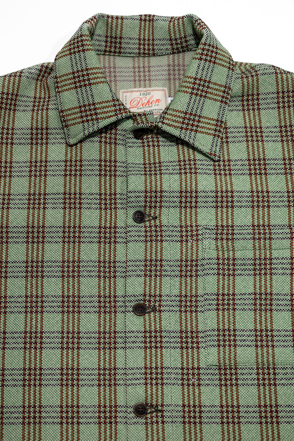 Dehen 1920 Lounge Shirt - Lawn Chair Plaid. close up of front detail