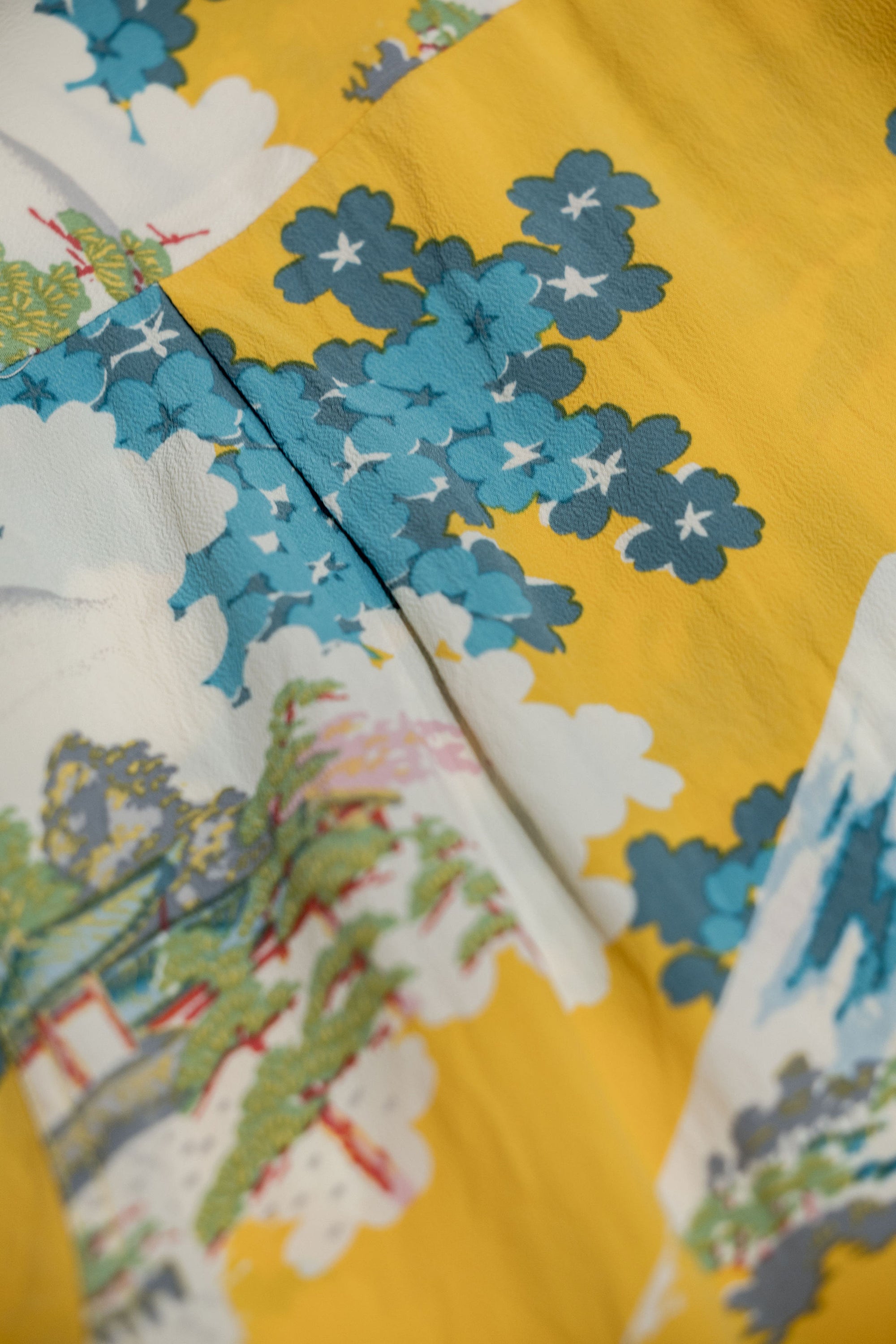 Sun Surf Rayon Hawaiian Shirt “Ancient Capital” - Yellow