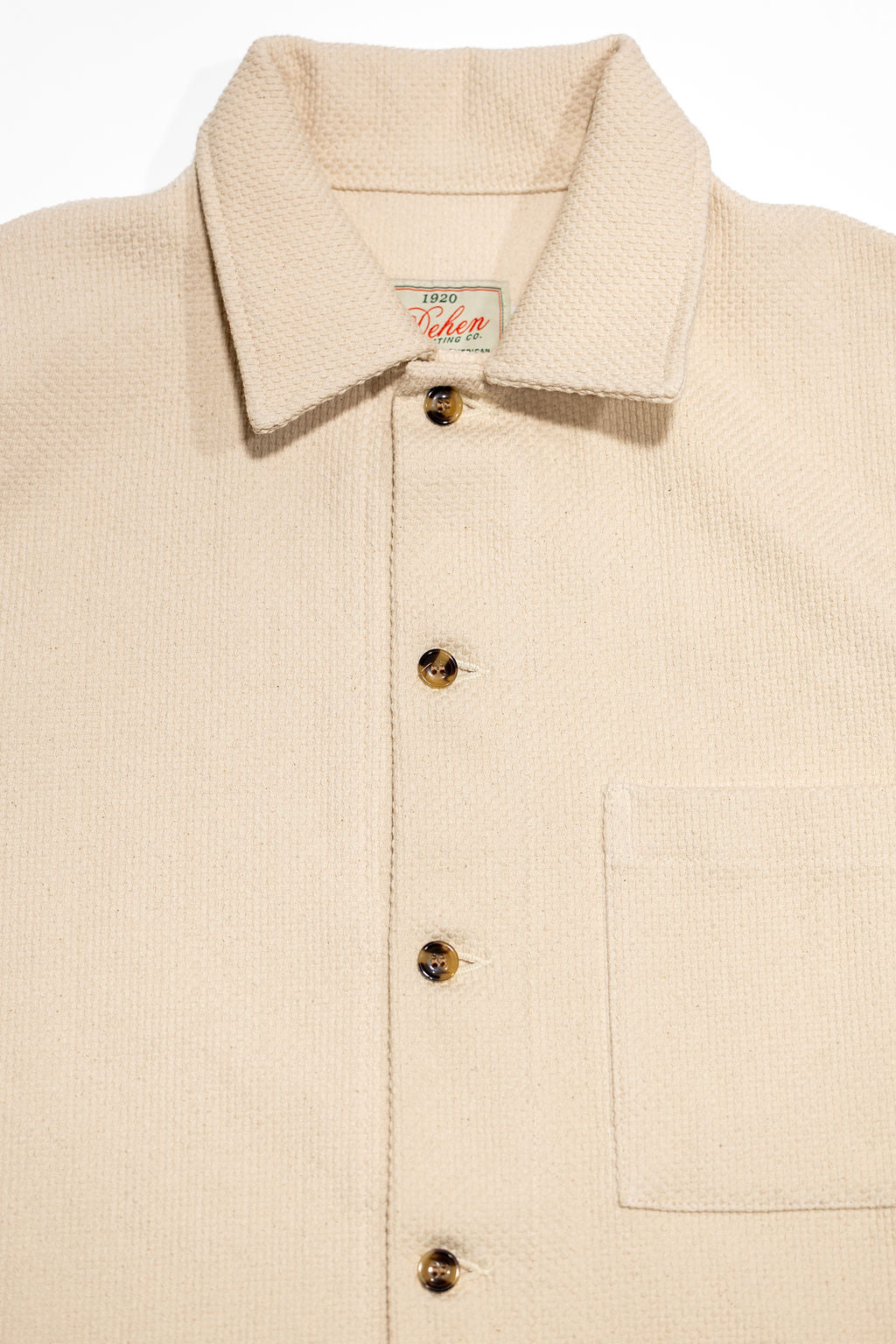 Dehen 1920 Lounge Shirt - Natural Sashi-Ori. close up detail of buttons