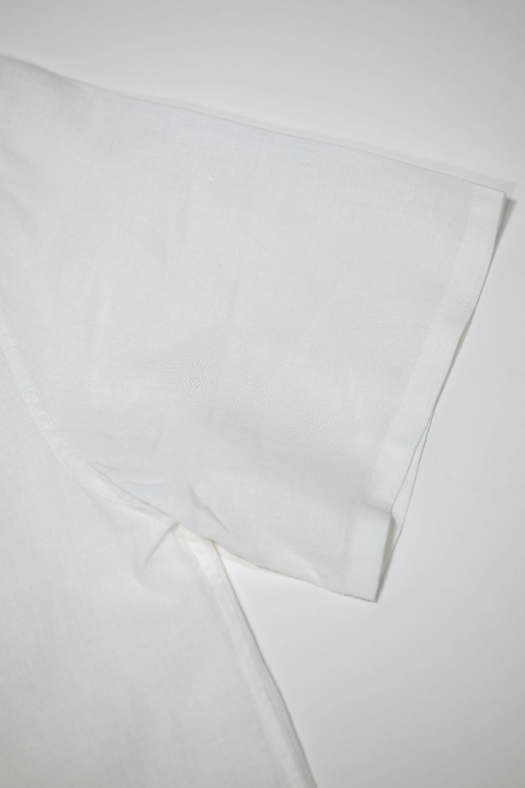 Knickerbocker Marina Linen Shirt - White