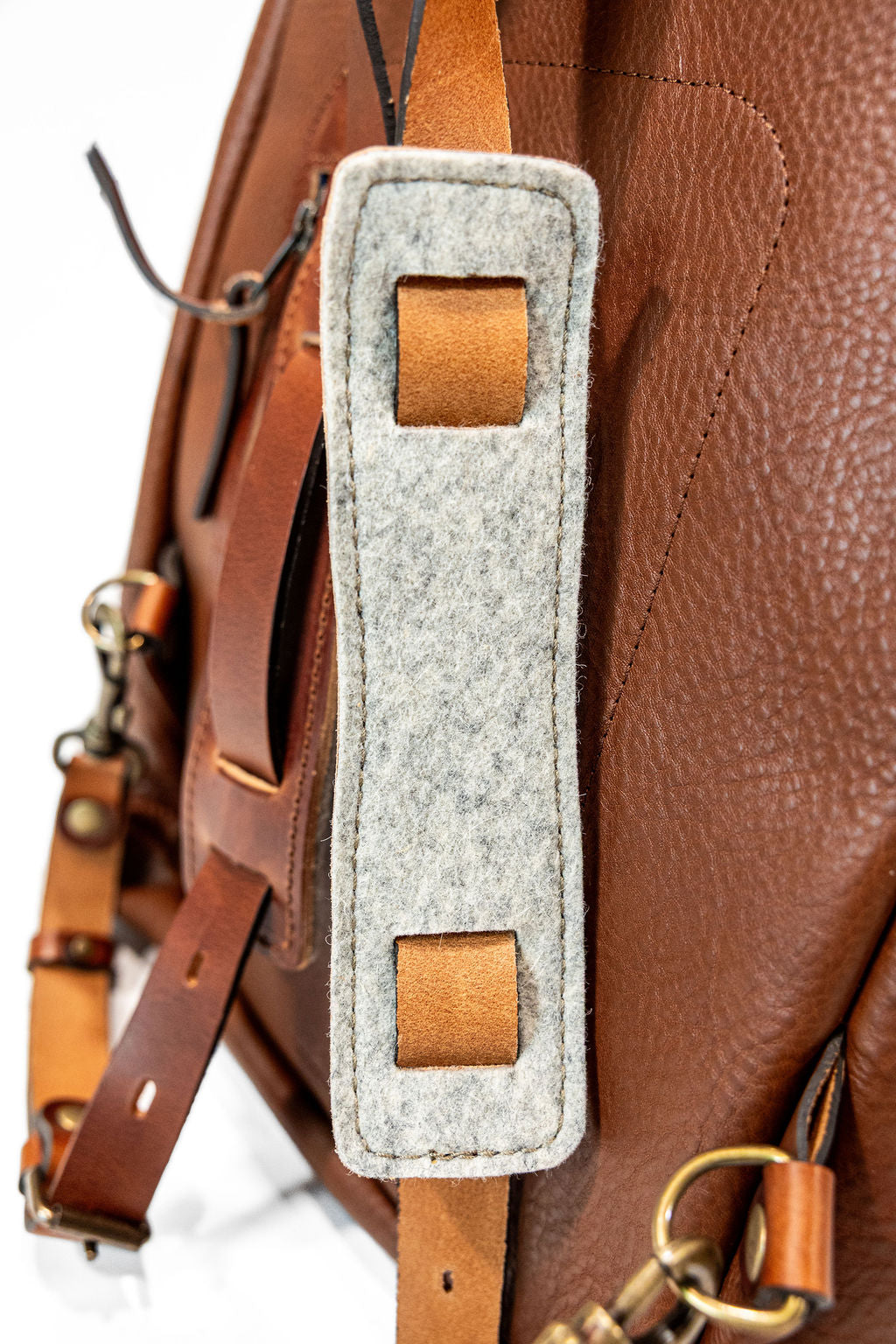 Bleu de Chauffe Zeppelin Backpack - Brown