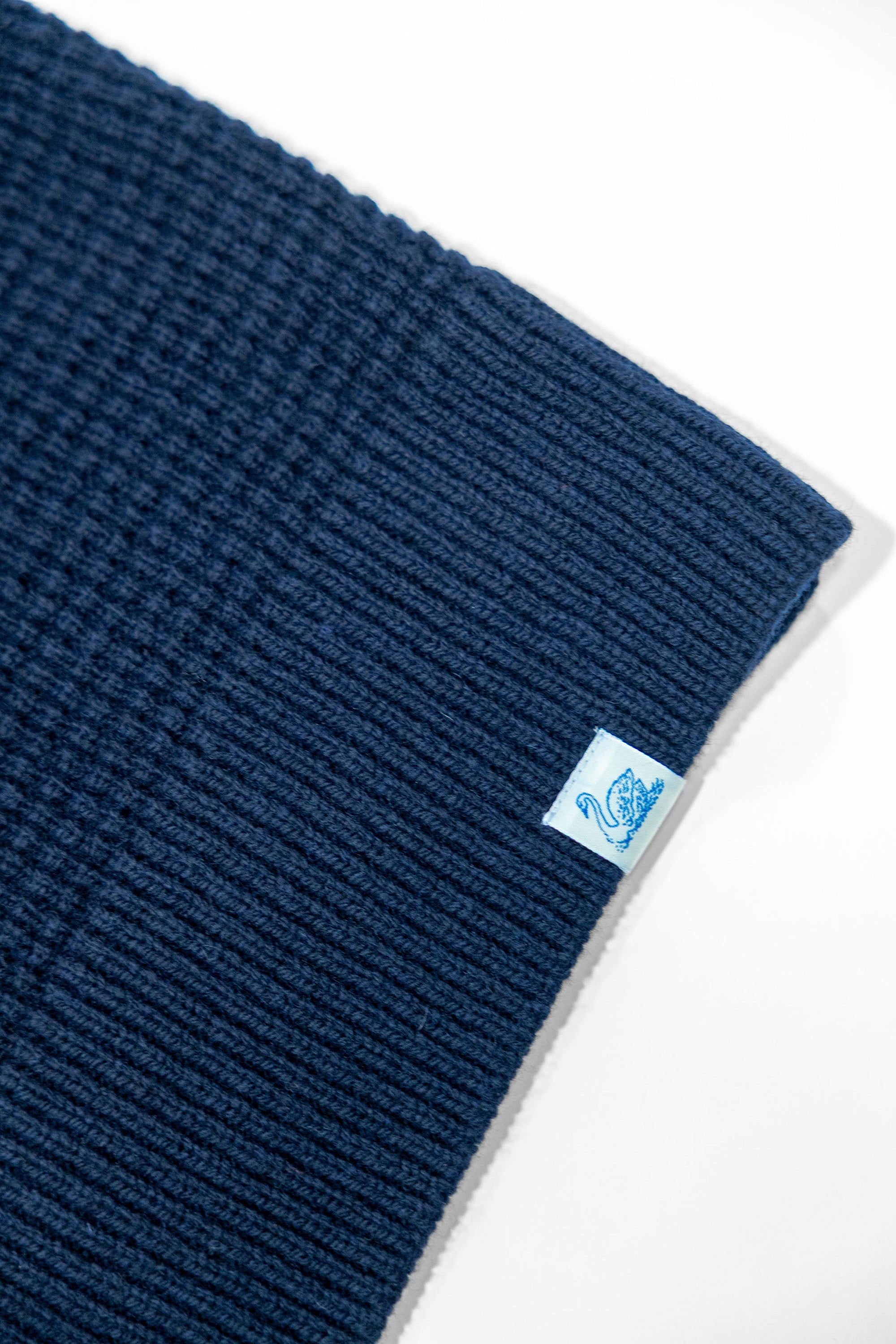 Merz b. Schwanen BLADE02 Merino Wool-Cashmere Waffle Structured Pullover - Dark Navy
