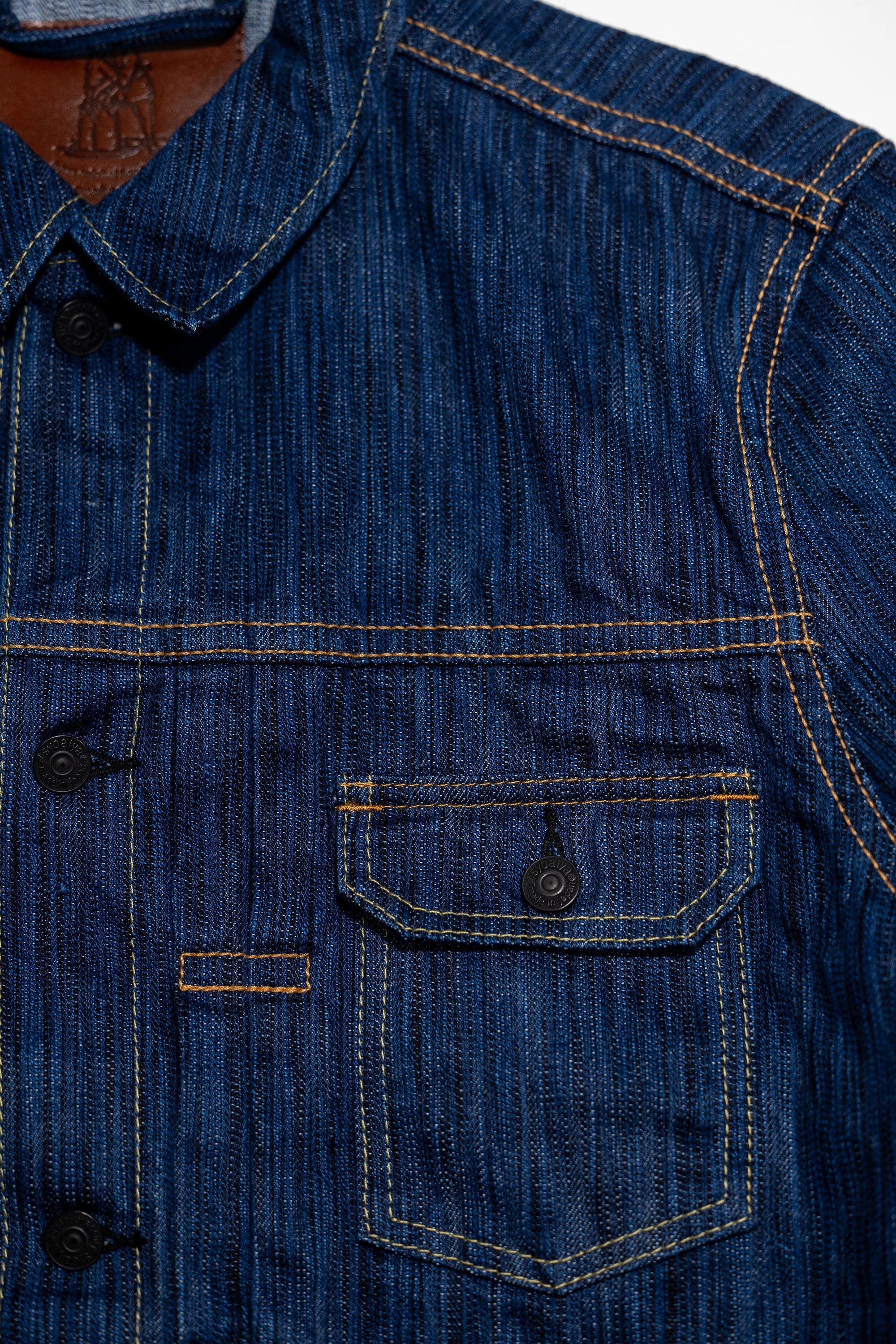 Pure Blue Japan 6225-L Waterfall Denim Type 2 Jacket - Light Indigo. close up of front pocket detail