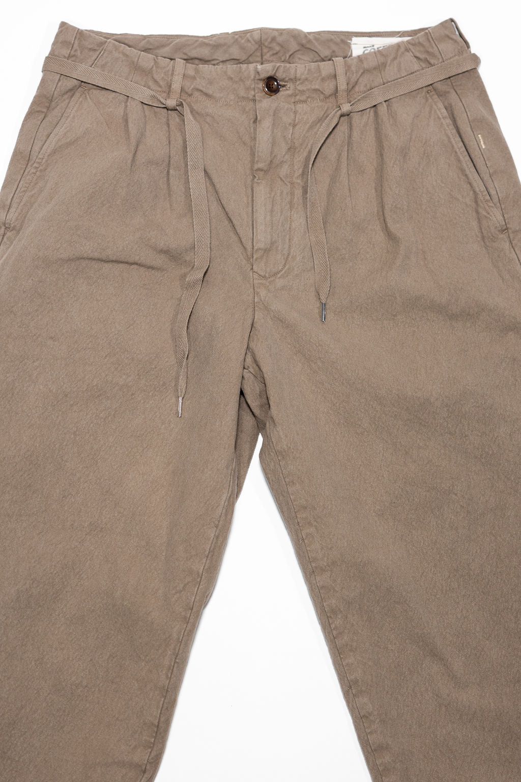 Seuvas Canvas Tapered 2-Tuck Pants (Regular) - Coffee