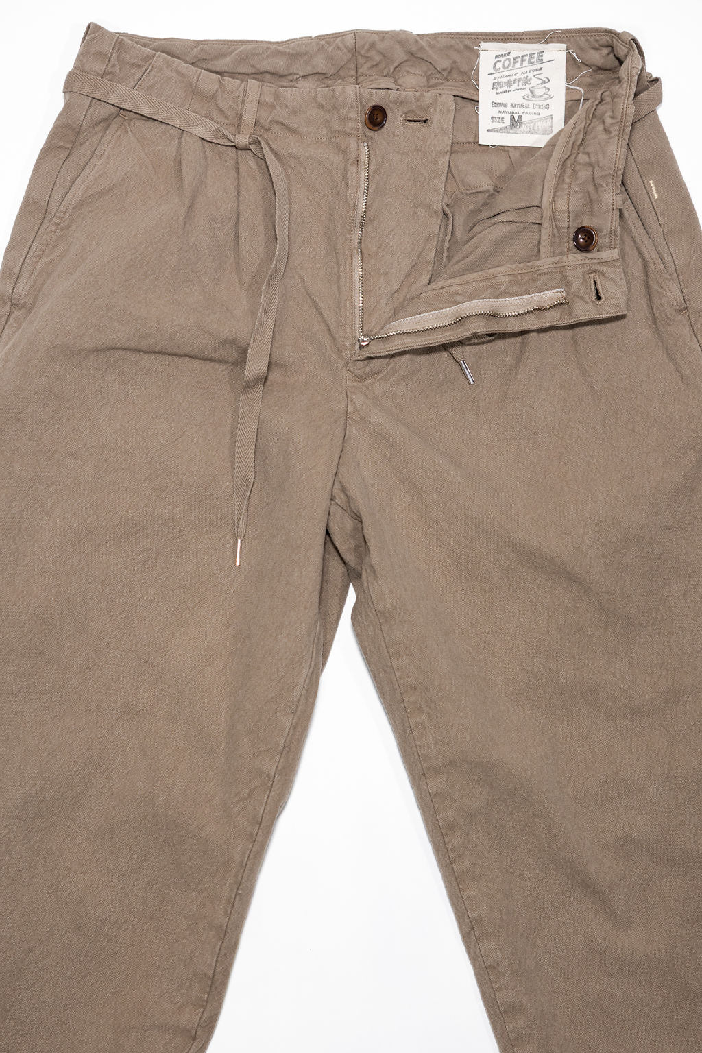Seuvas Canvas Tapered 2-Tuck Pants (Regular) - Coffee