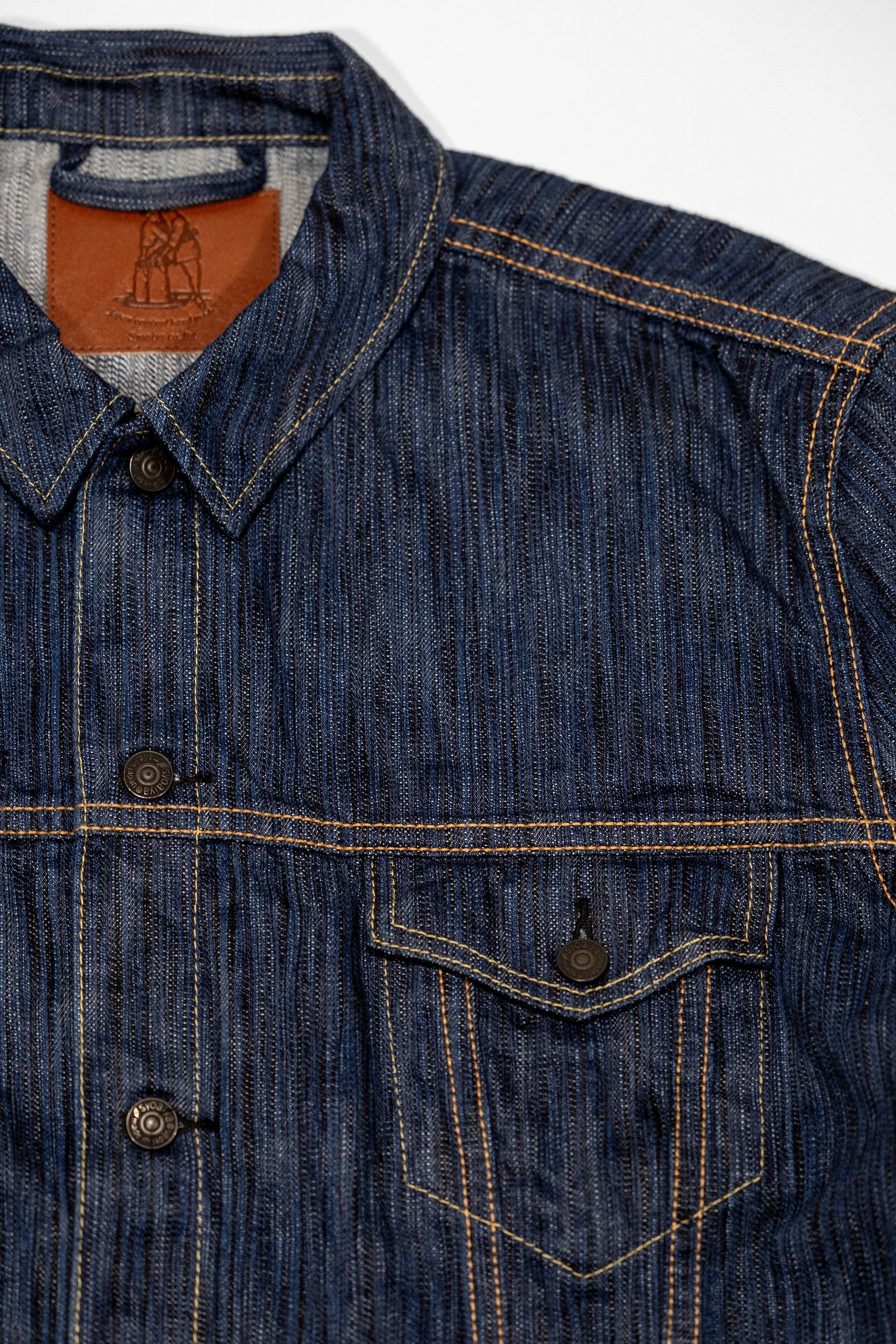 Pure Blue Japan 6226-L 14.5oz Waterfall Denim Type III Jacket - Light Indigo. close up of front pocket