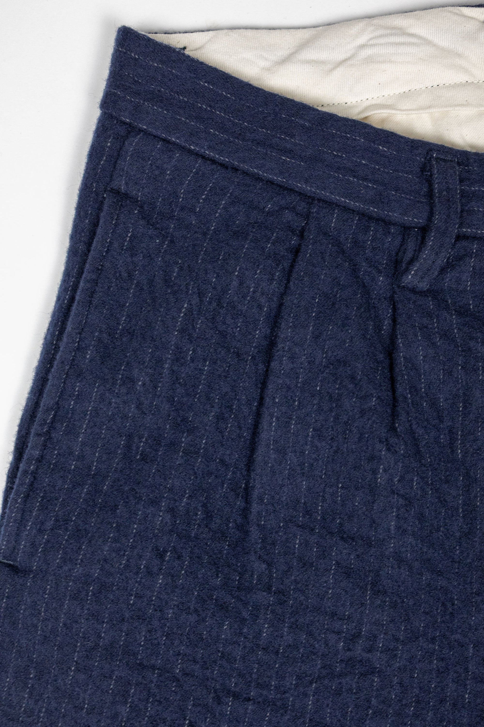 Seuvas C/W 2-Tuck Trousers - Navy