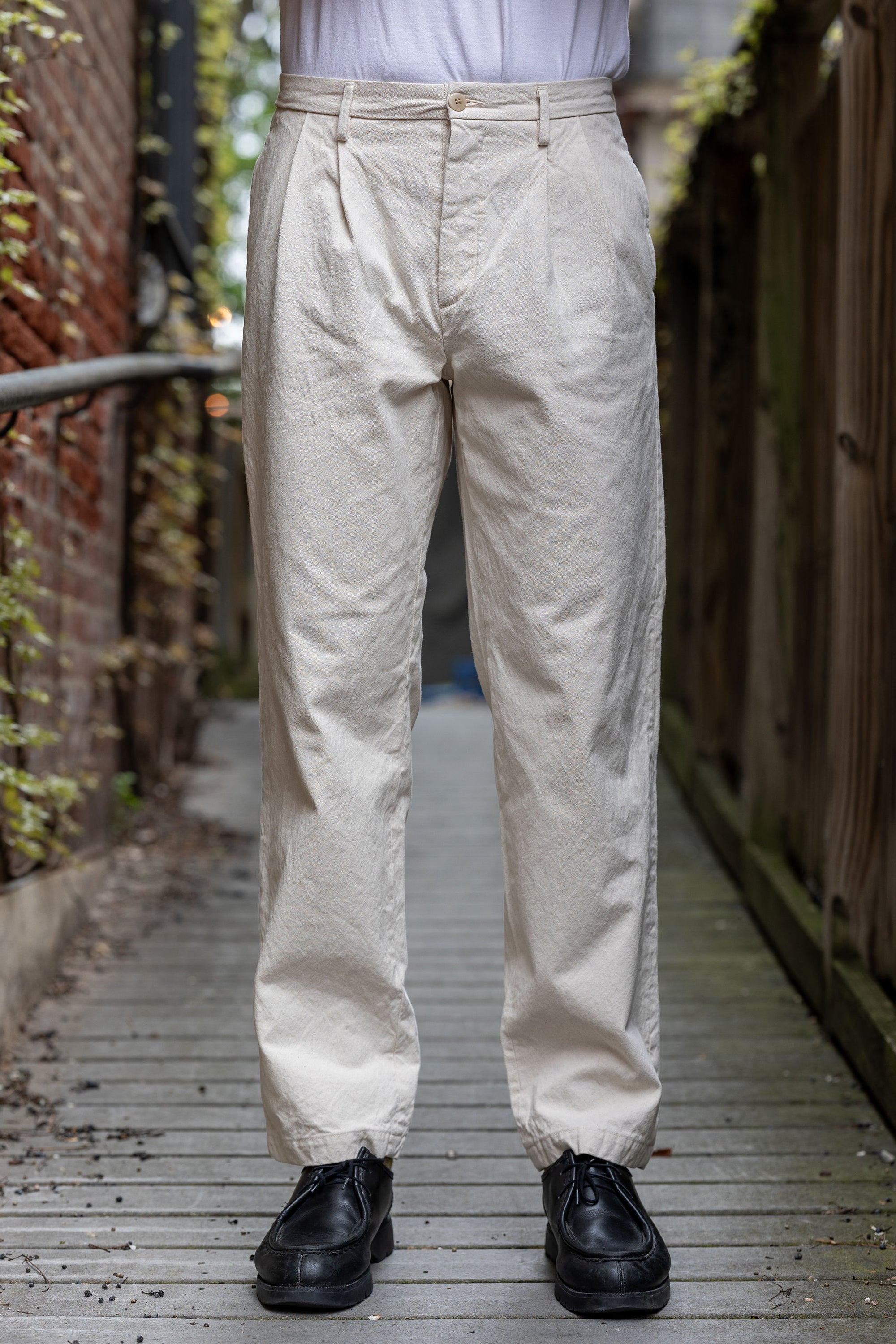 Seuvas 10oz Canvas 2-Tuck Trousers - Natural