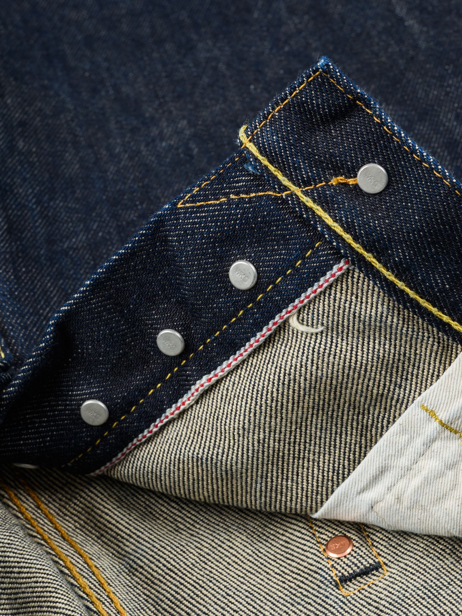Iron Heart IH-888S-21 21oz Selvedge Denim Medium/High Rise Tapered Cut Jeans - Indigo