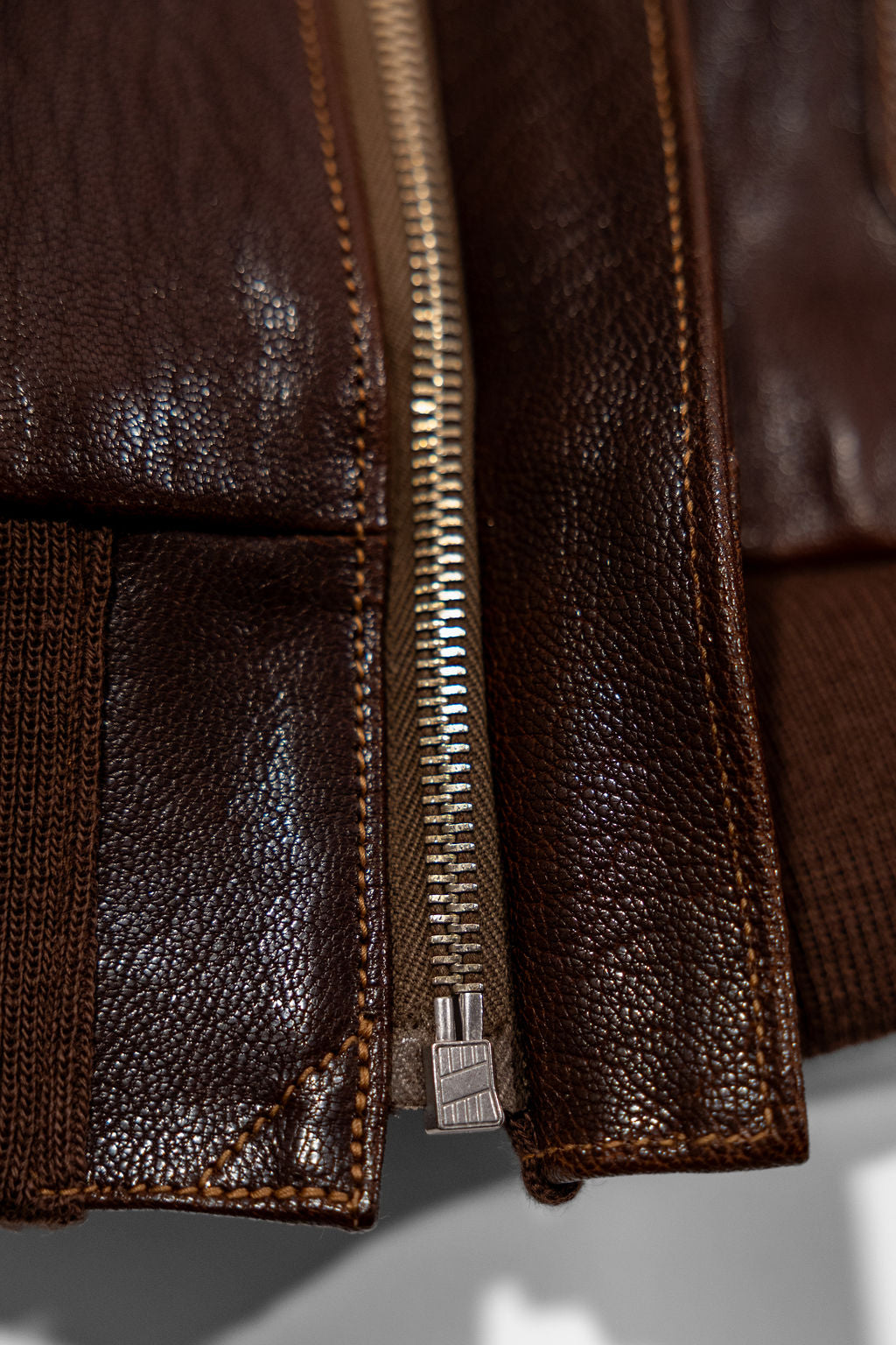 Buzz Rickson's BR80686 Type A-2 “Buzz Rickson Clothing Co. Contract No.18091 Goat Skin” - S/Brown